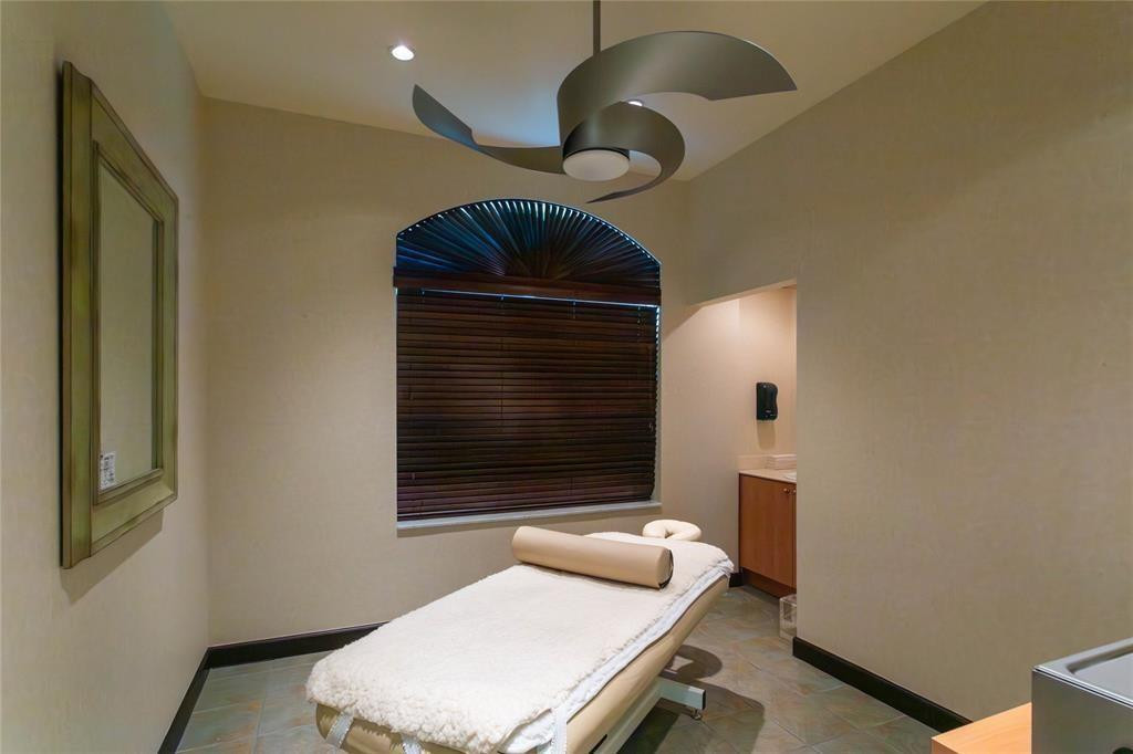 411 N New Riv #3403 Fort Lauderdale, FL 33301