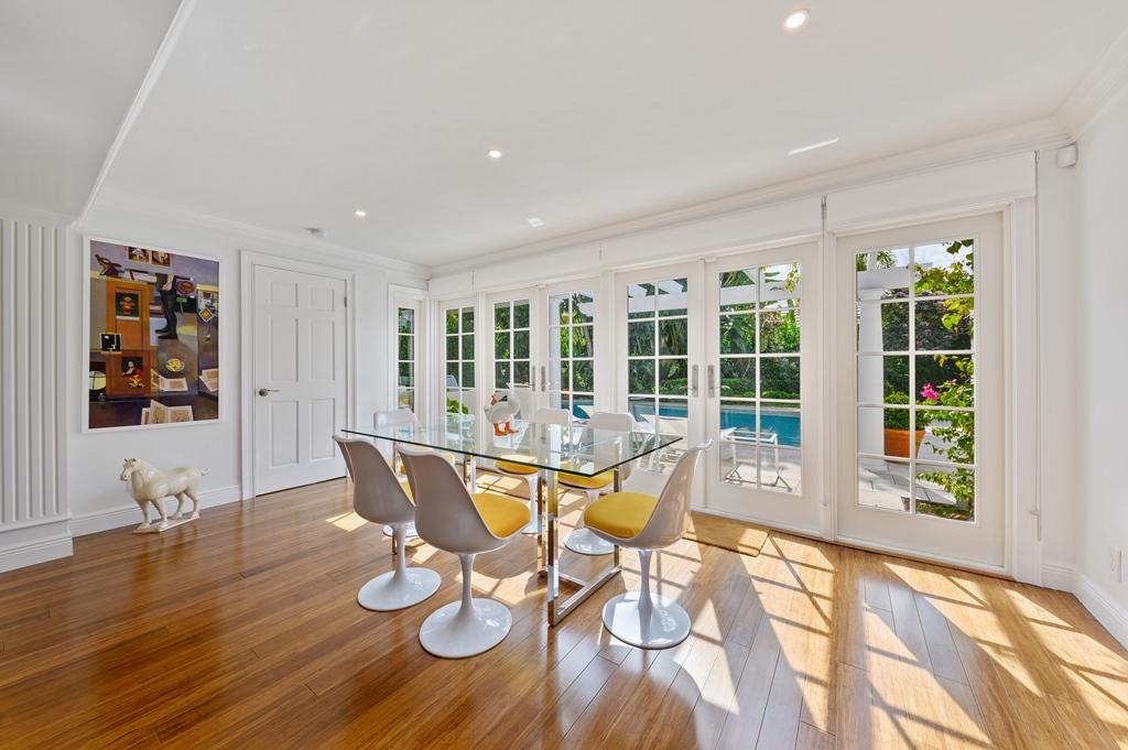 220 Indian Palm Beach, FL 33480