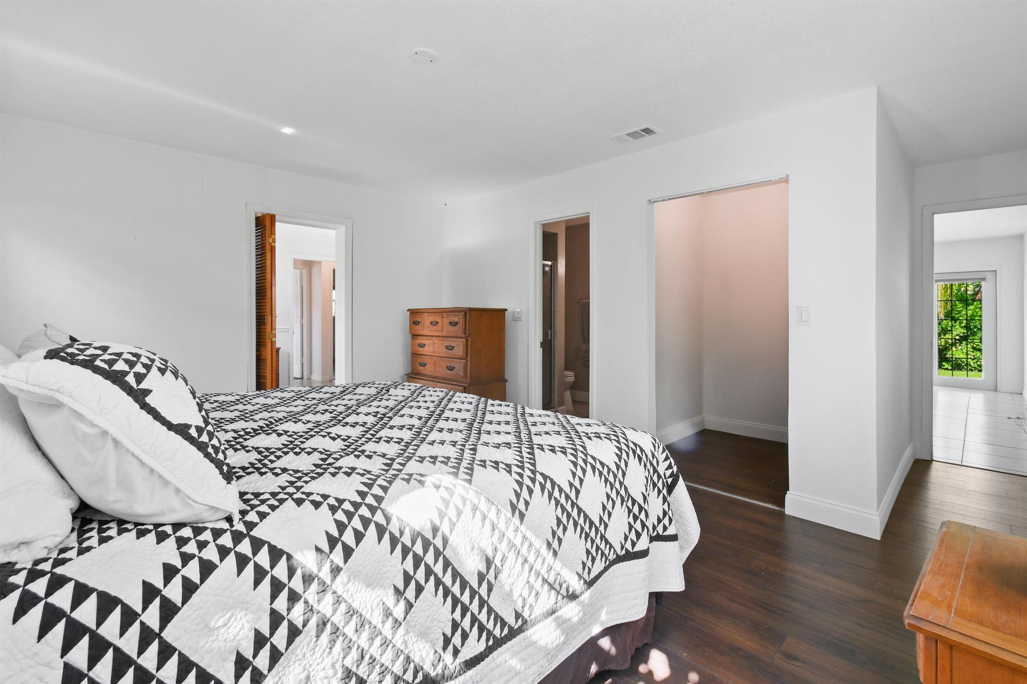 11813 SE Williams Ter Jupiter, FL 33469