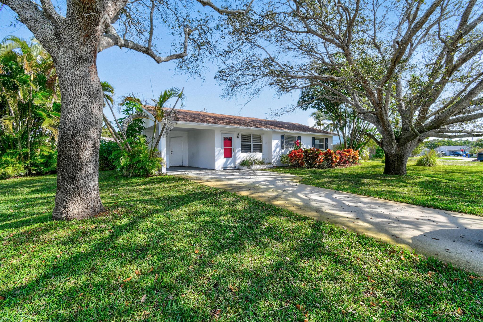 11813 SE Williams Ter Jupiter, FL 33469