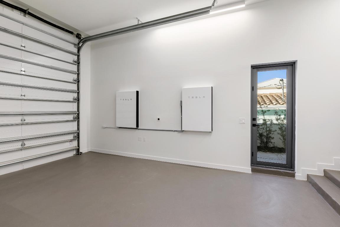 1650 E Terra Mar Pompano Beach, FL 33062