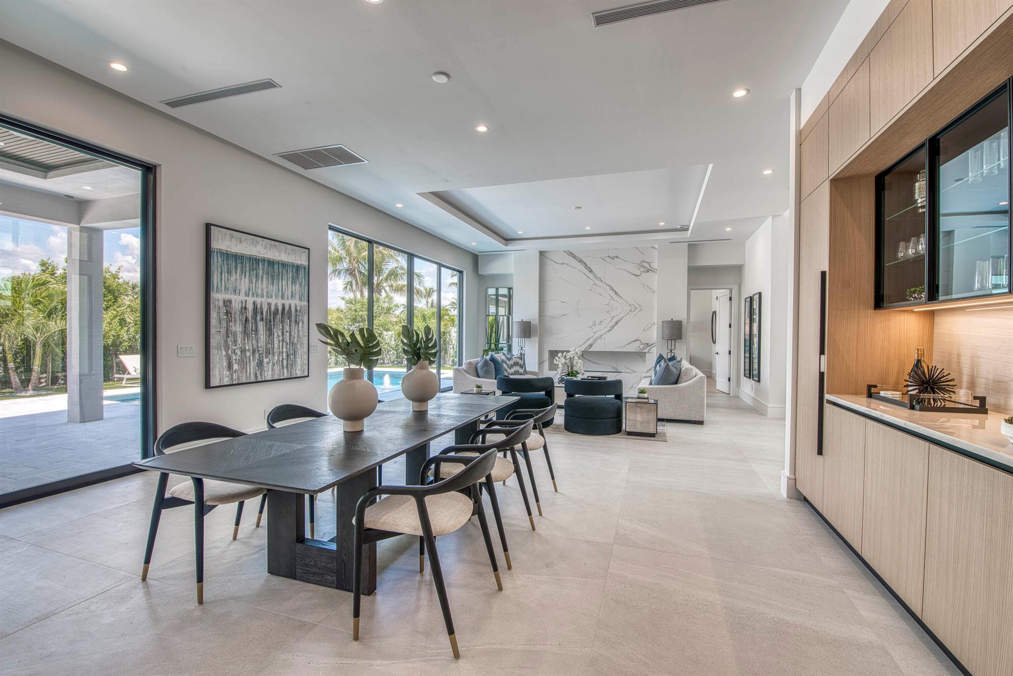 14173 Harbor Ln Palm Beach Gardens, FL 33410 14173 Harbor Ln Palm Beach Gardens, FL 33410