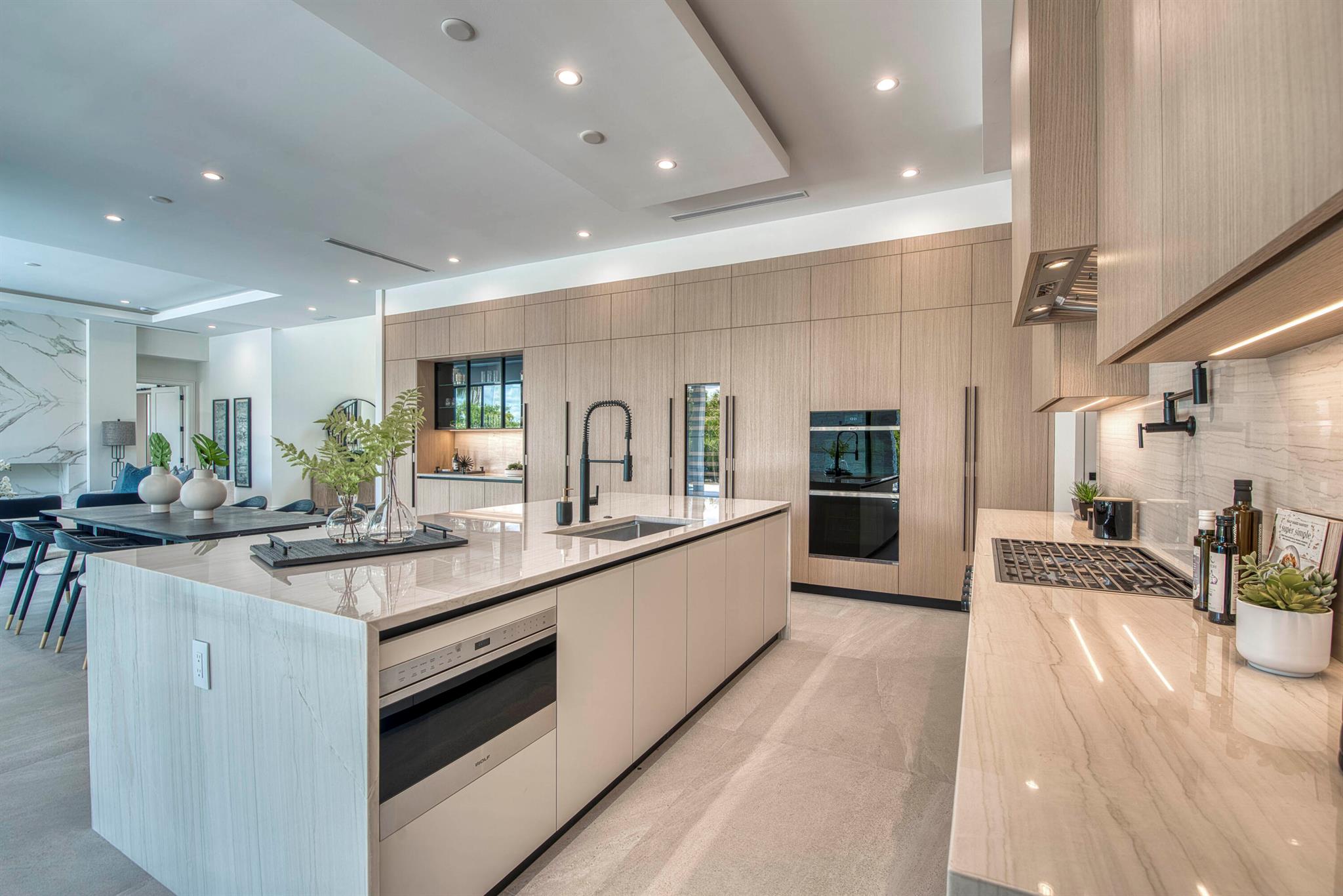 14173 Harbor Ln Palm Beach Gardens, FL 33410 14173 Harbor Ln Palm Beach Gardens, FL 33410