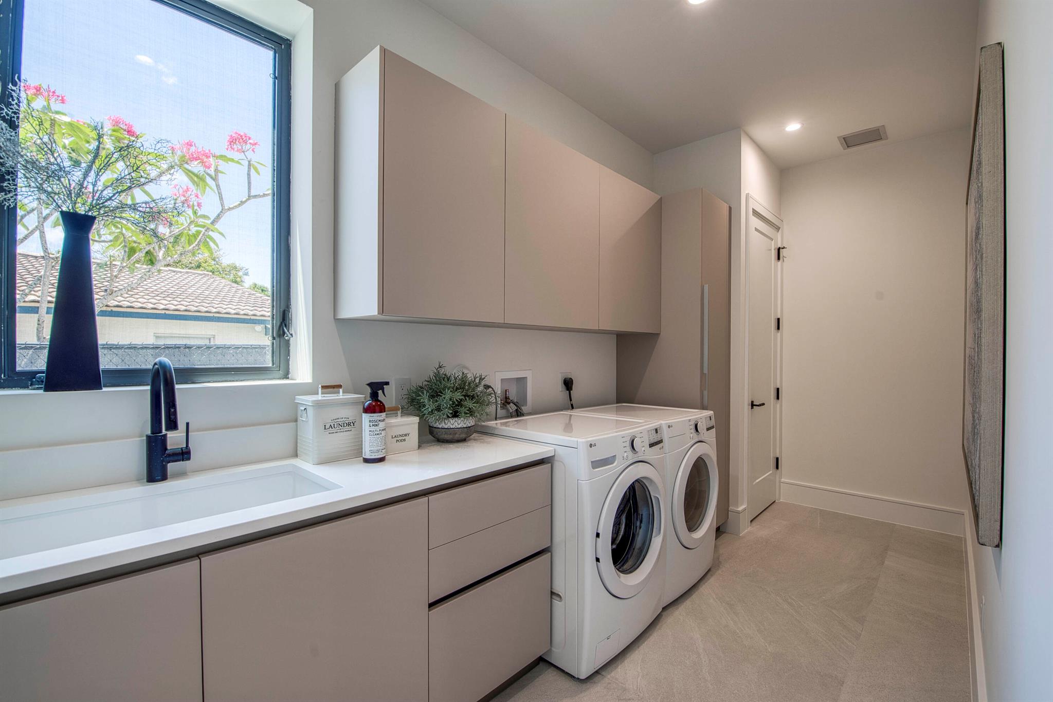 14173 Harbor Ln Palm Beach Gardens, FL 33410 14173 Harbor Ln Palm Beach Gardens, FL 33410