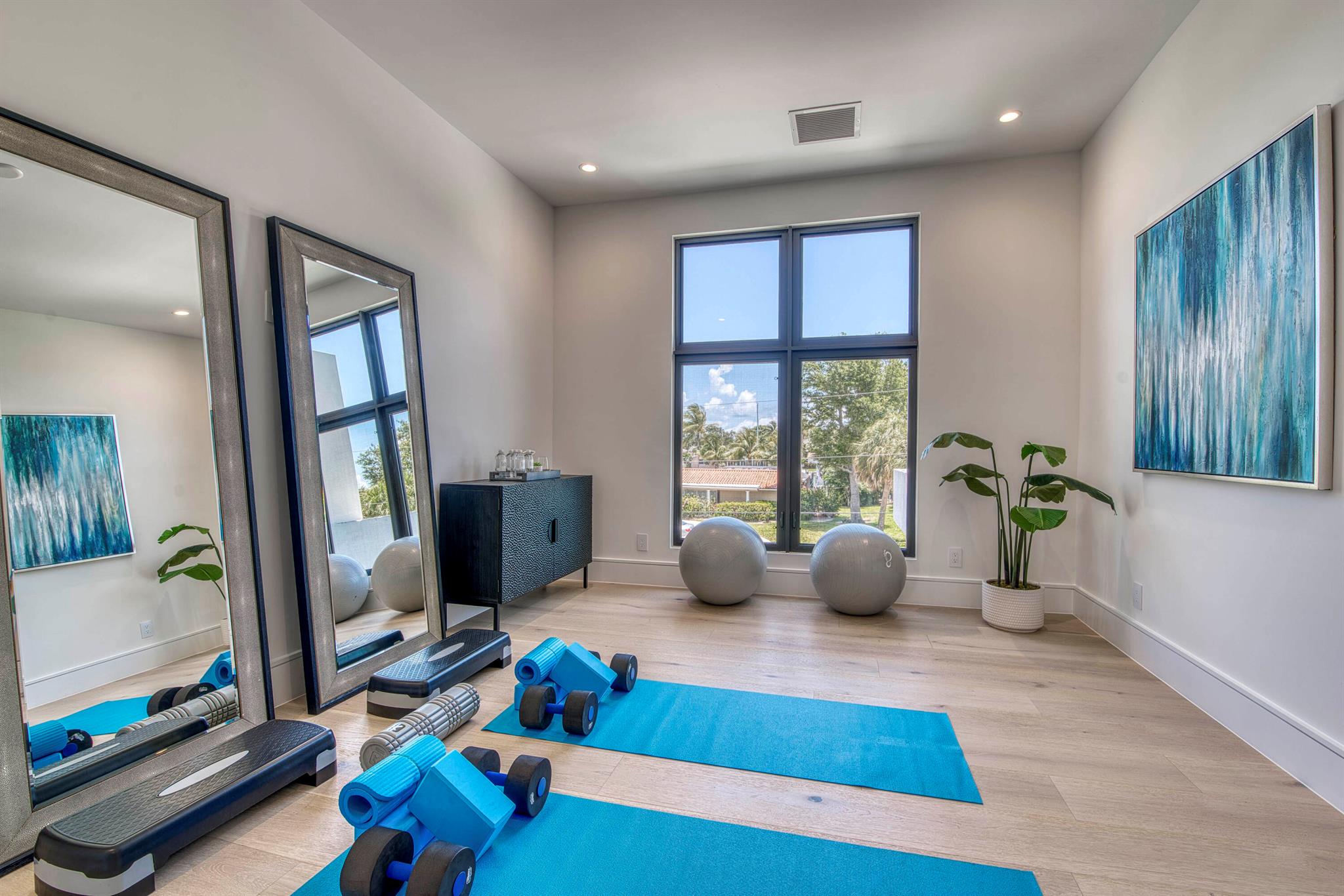 14173 Harbor Ln Palm Beach Gardens, FL 33410 14173 Harbor Ln Palm Beach Gardens, FL 33410