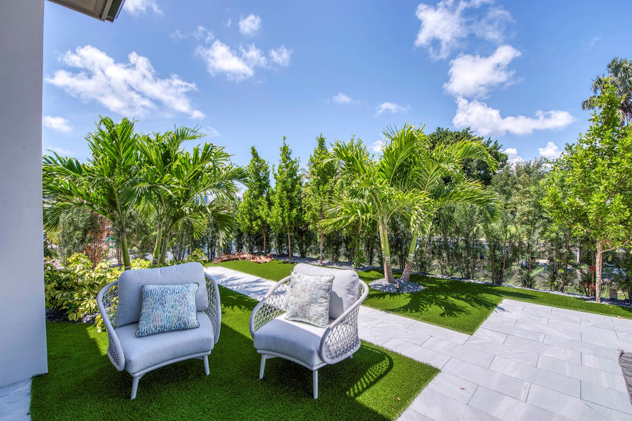 14173 Harbor Ln Palm Beach Gardens, FL 33410 14173 Harbor Ln Palm Beach Gardens, FL 33410