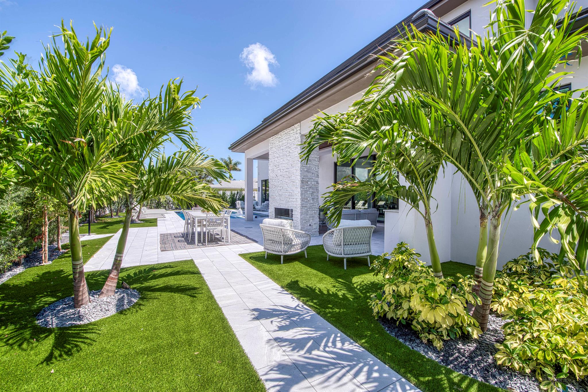 14173 Harbor Ln Palm Beach Gardens, FL 33410 14173 Harbor Ln Palm Beach Gardens, FL 33410