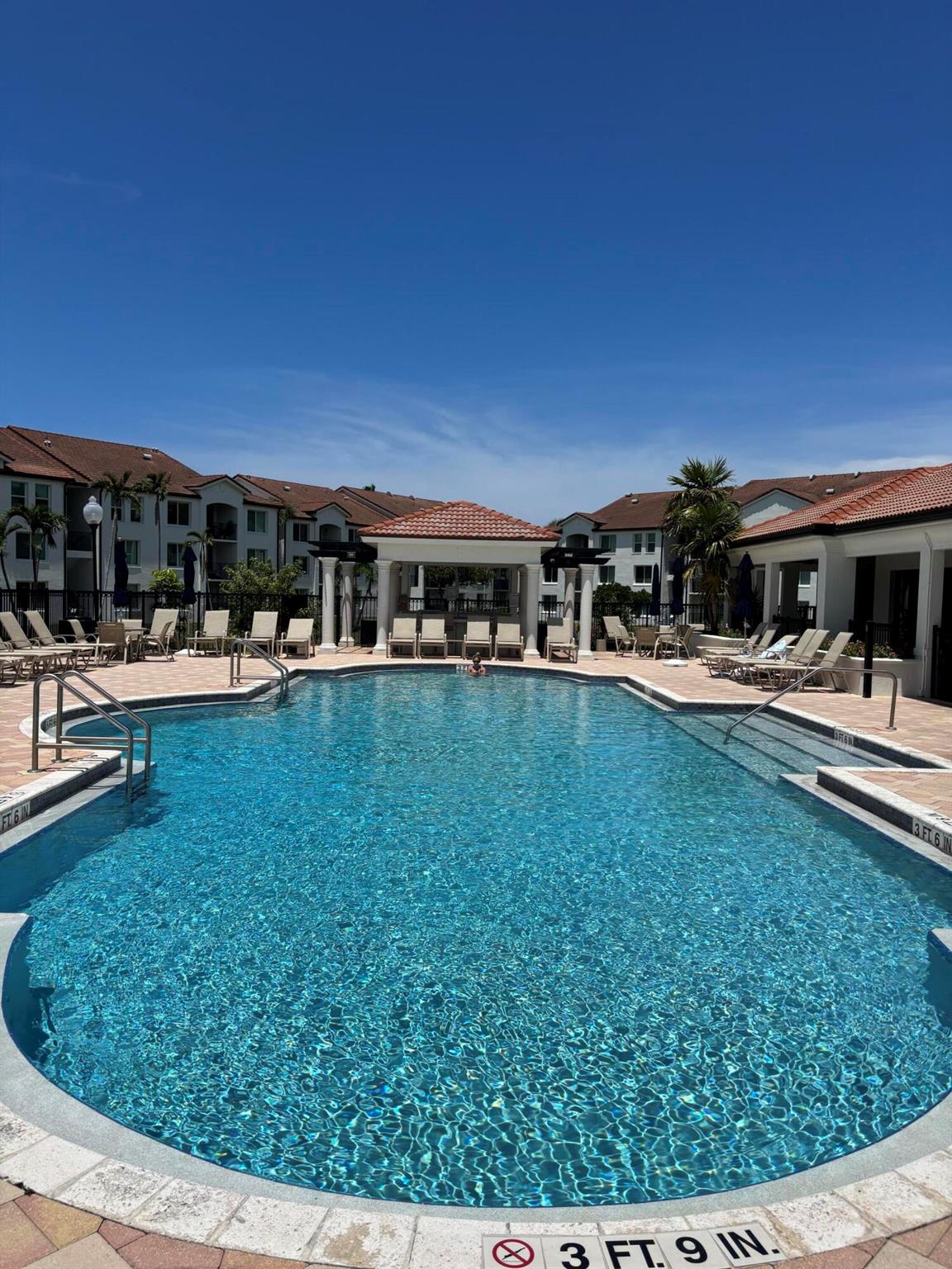 409 Villa Cir #409,Boynton Beach, FL 33435