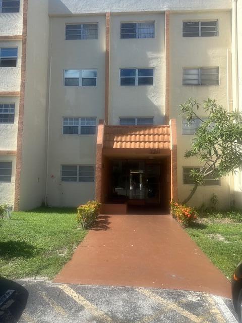 2251 NW 41st Ave #308