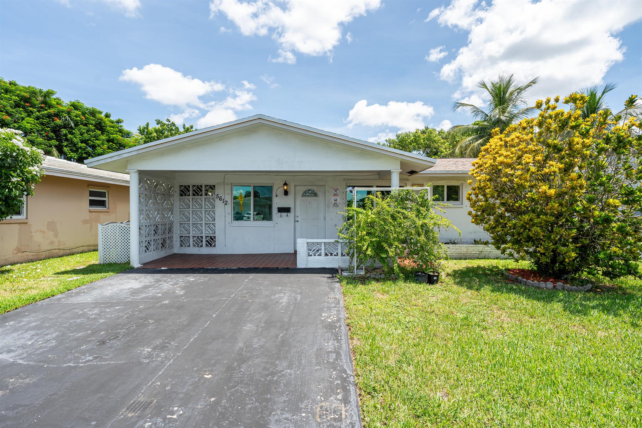 5612 NW 49th Ave