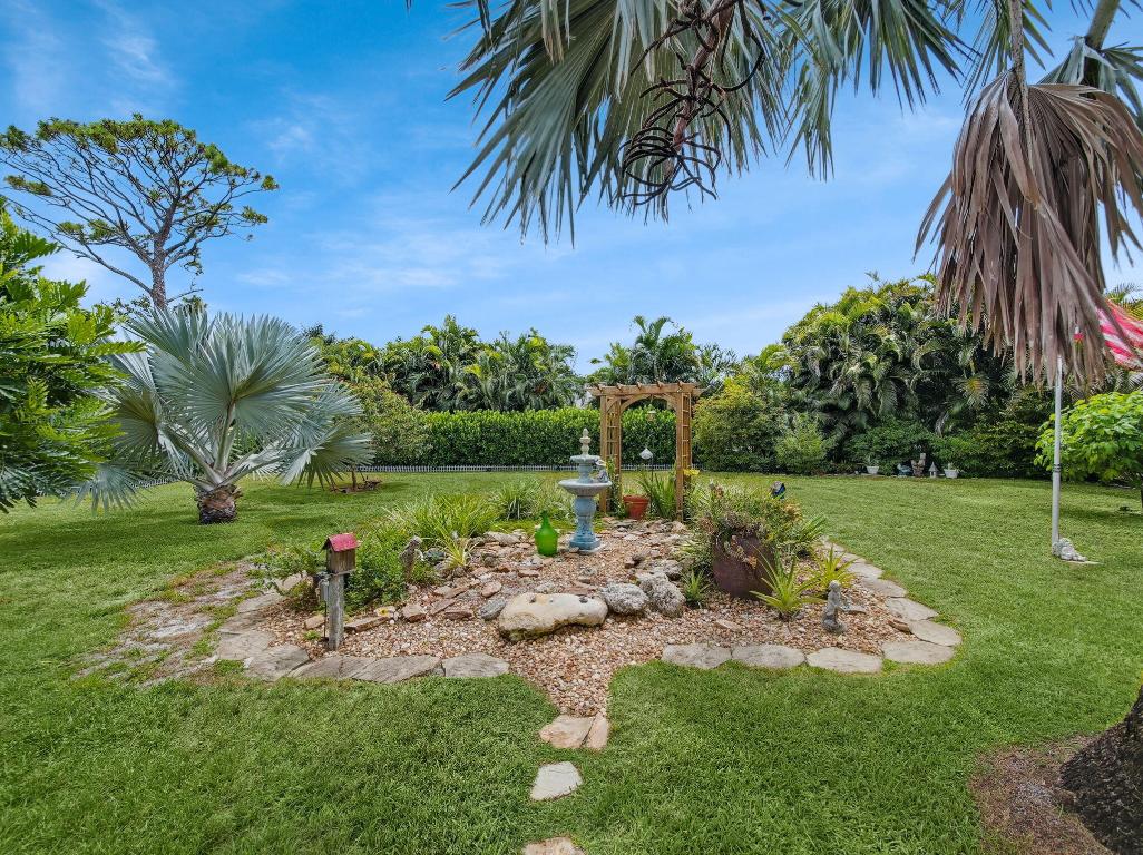 9480 SE Little Clb Way Jupiter, FL 33469