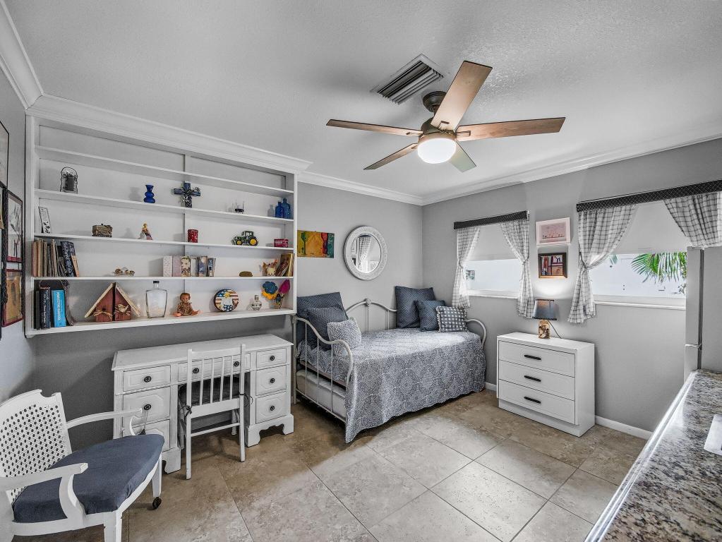 9480 SE Little Clb Way Jupiter, FL 33469