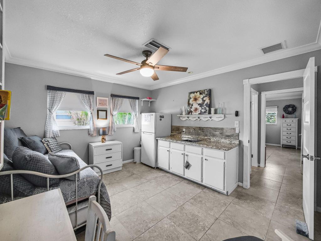 9480 SE Little Clb Way Jupiter, FL 33469