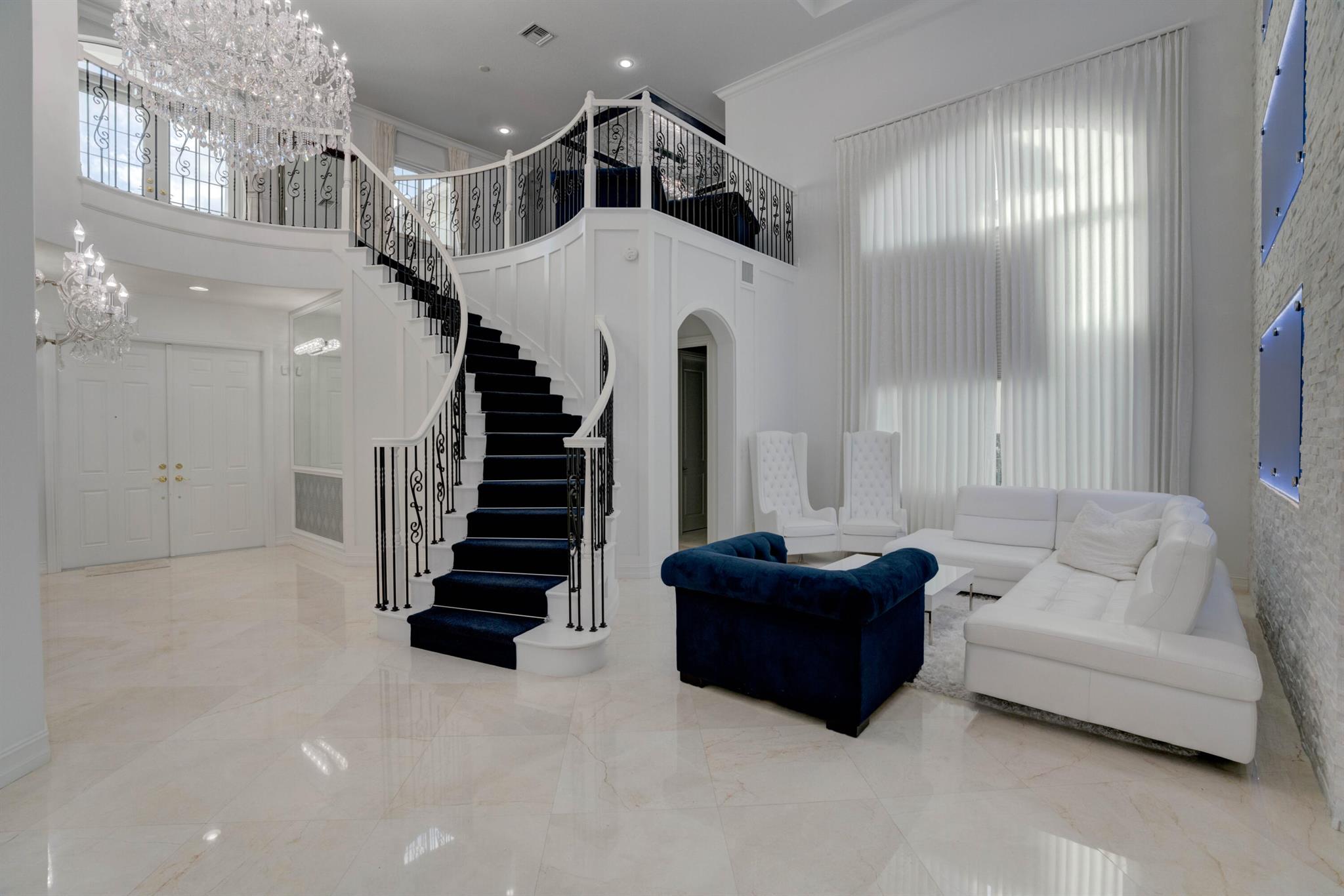 131 Carmela Ct Jupiter, FL 33478