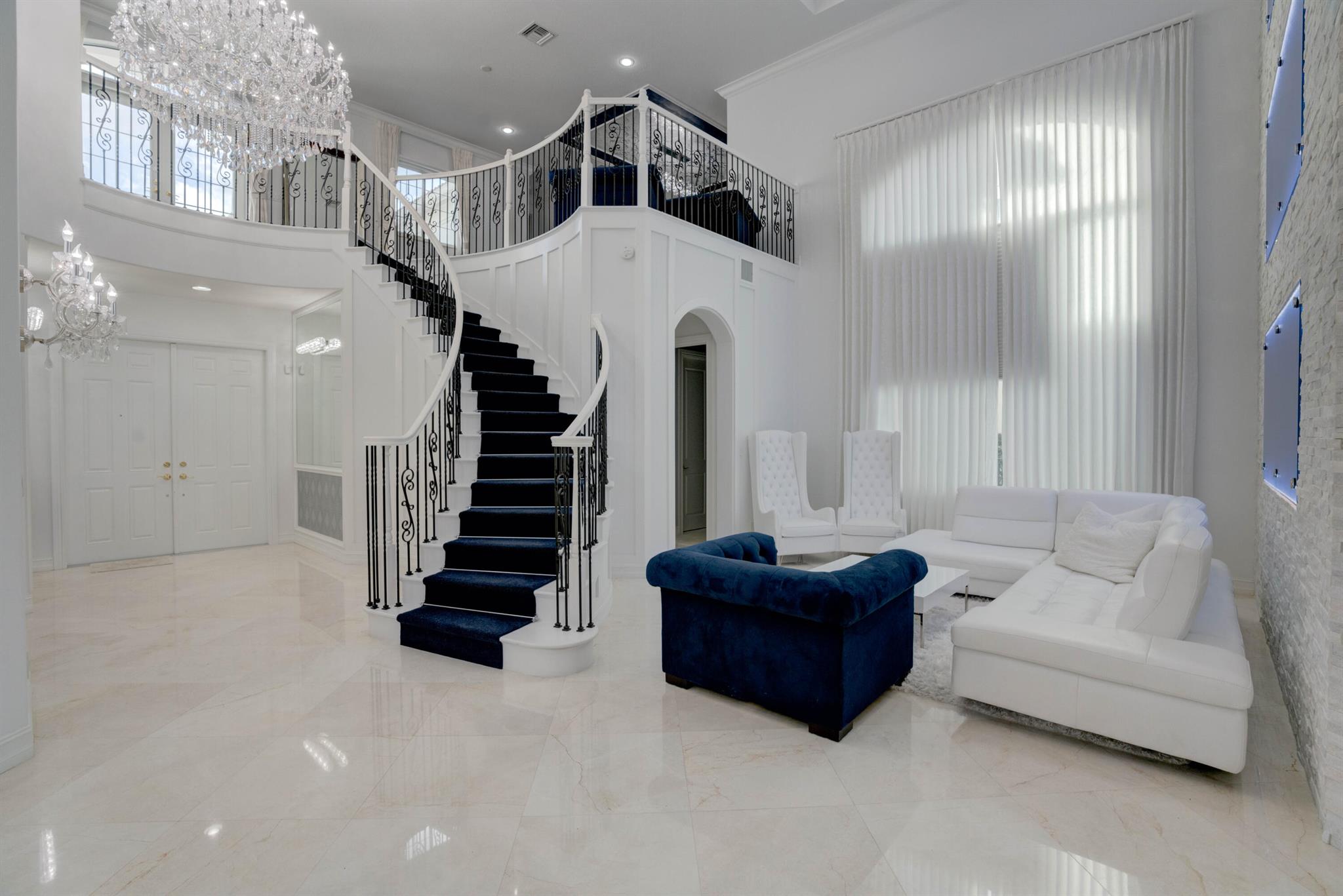 131 Carmela Ct Jupiter, FL 33478