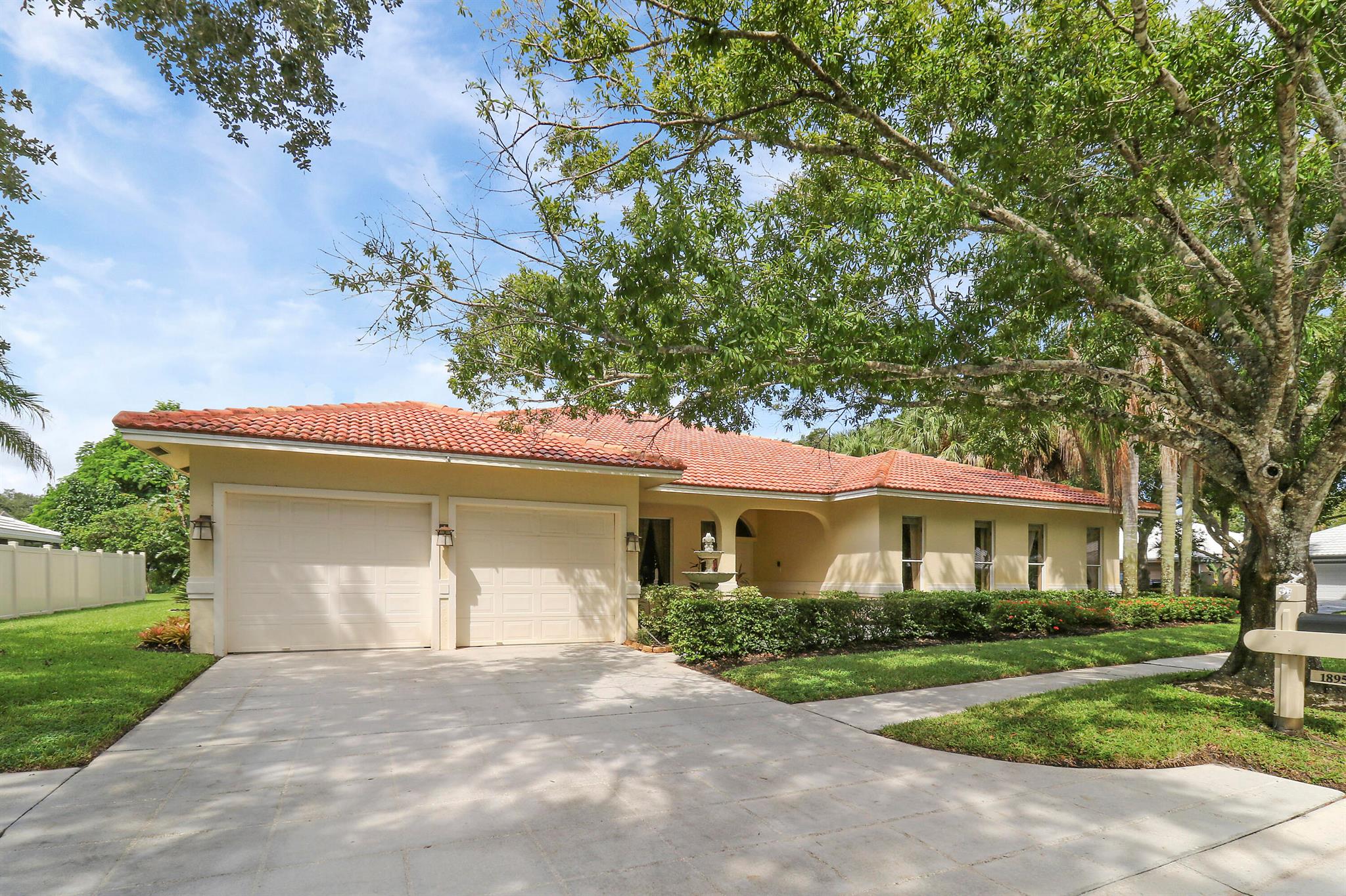 18951 Painted Leaf Ct