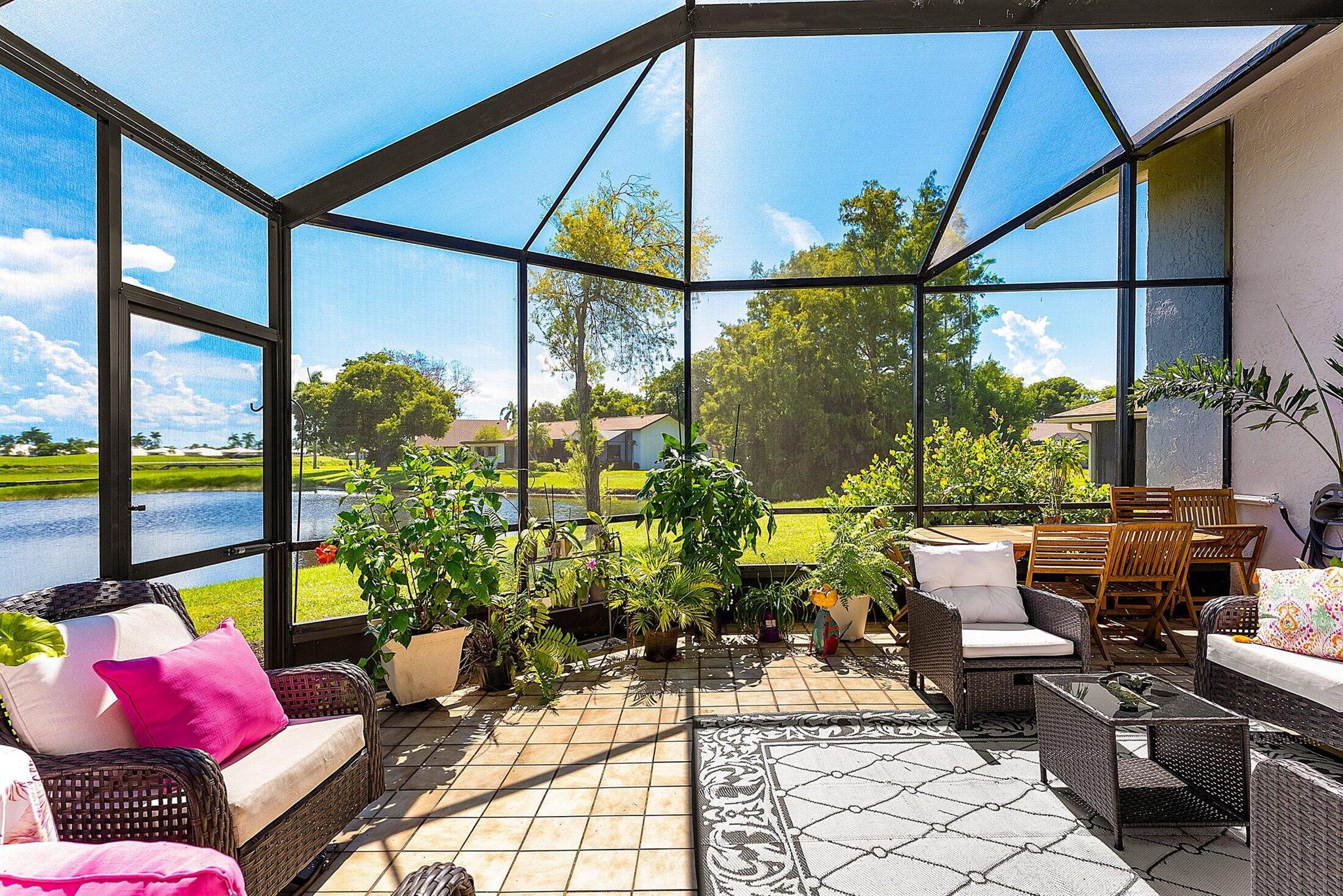 5534 Forest Oaks Ter