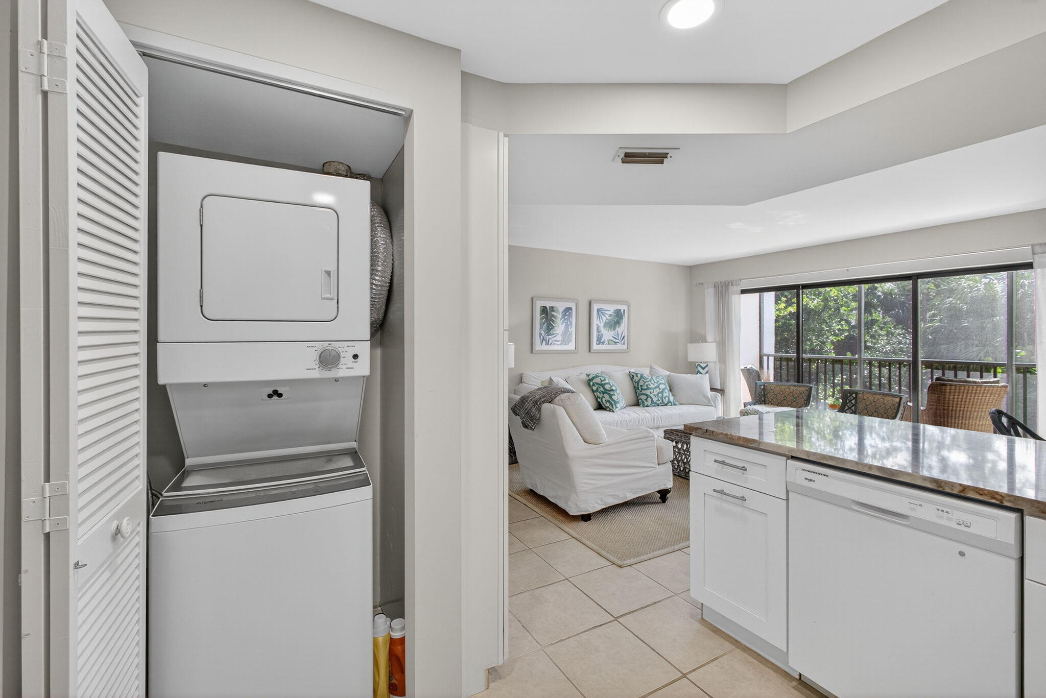 1605 S Us Hwy 1 #F204 Jupiter, FL 33477