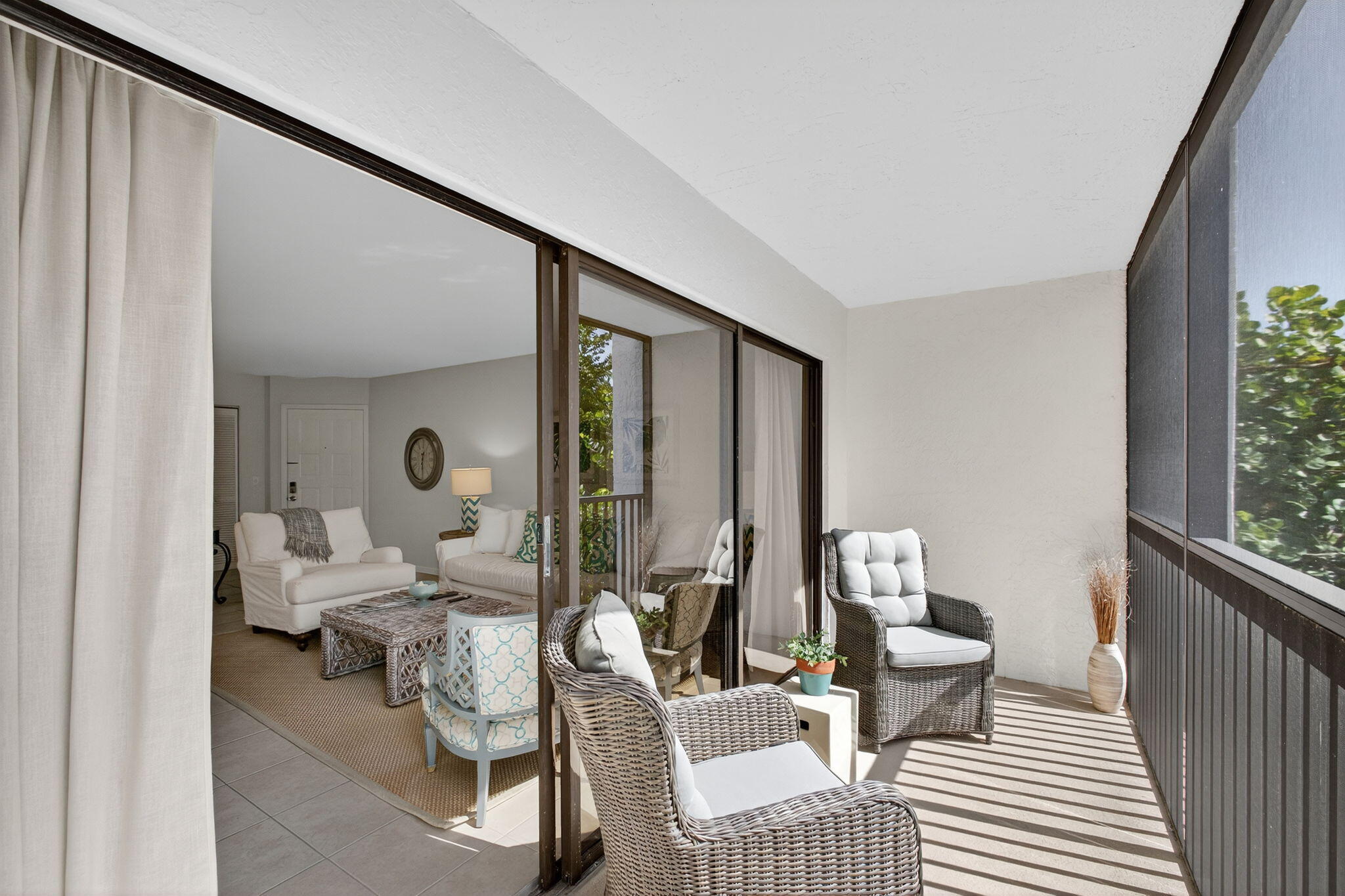 1605 S Us Hwy 1 #F204 Jupiter, FL 33477