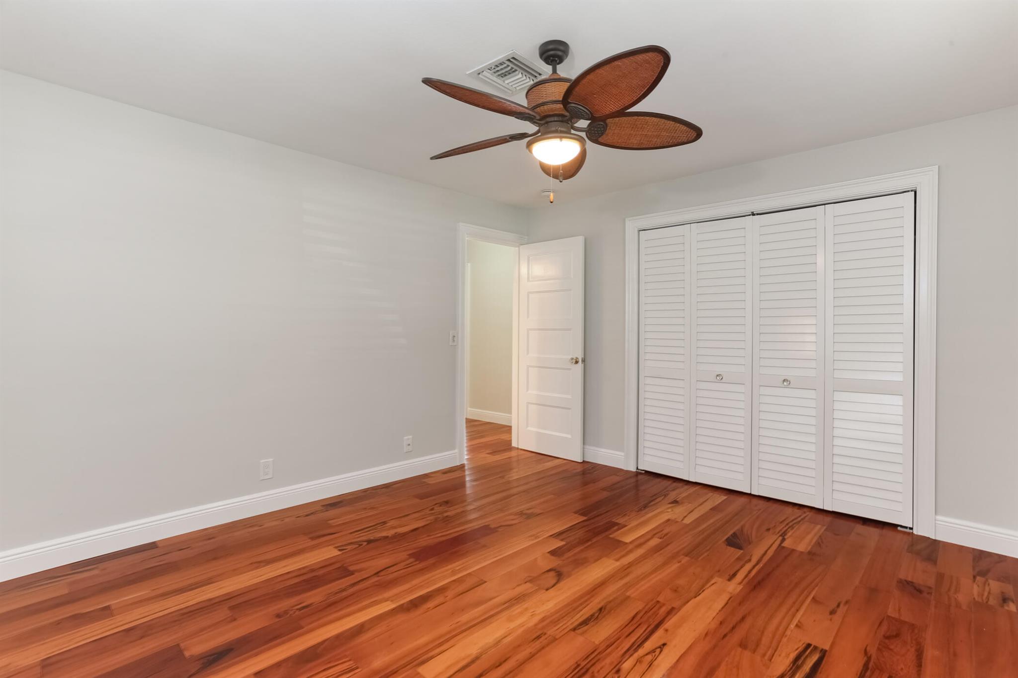 12293 Coconut Row Palm Beach Gardens, FL 33410