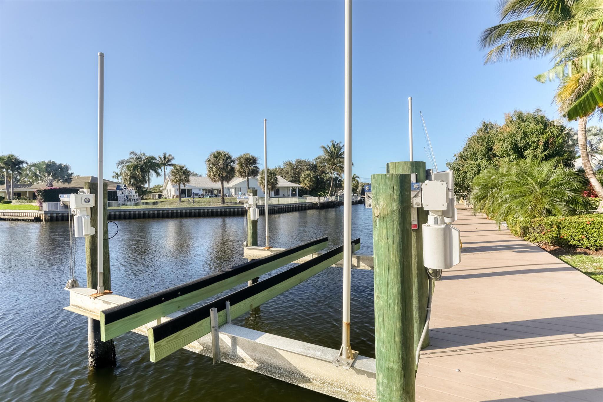 12293 Coconut Row Palm Beach Gardens, FL 33410