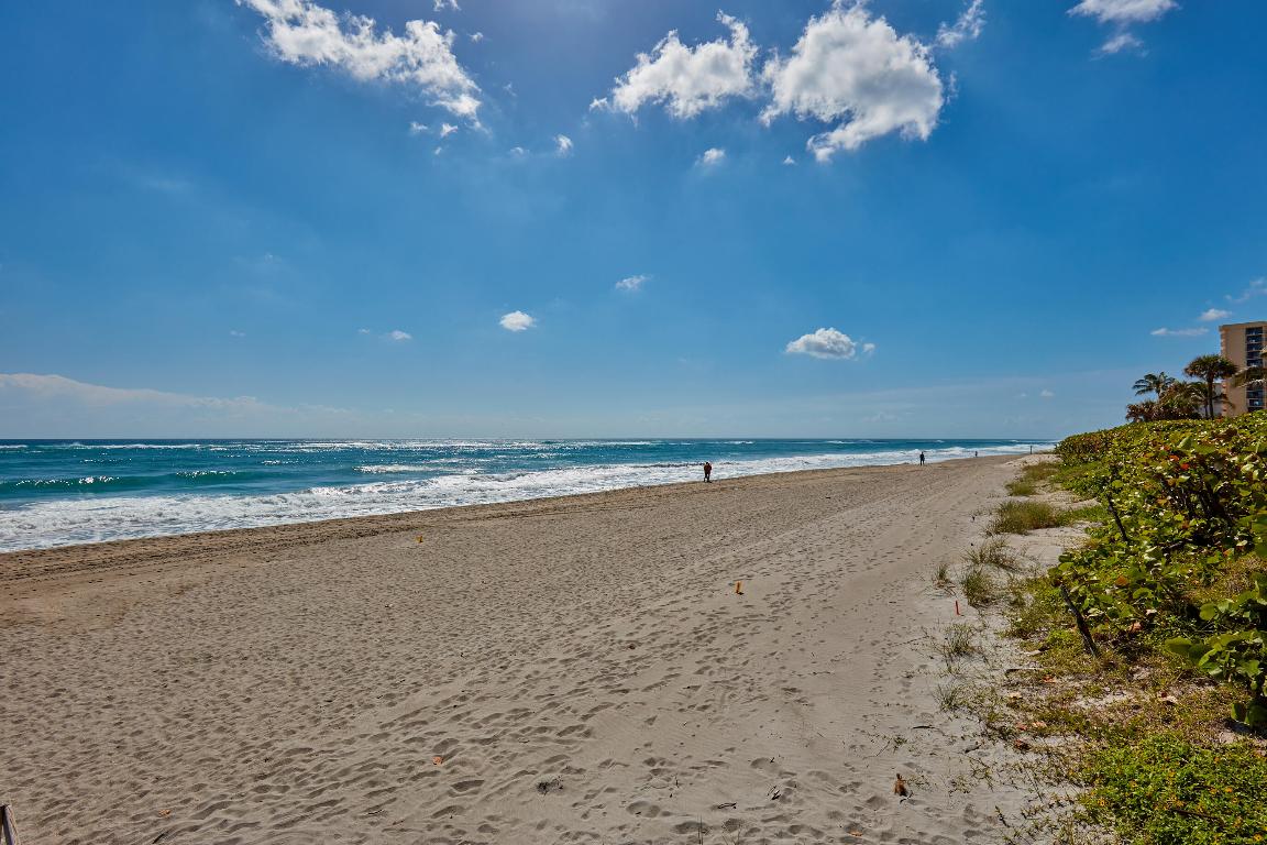 200 Ocean Trl Way #106 Jupiter, FL 33477
