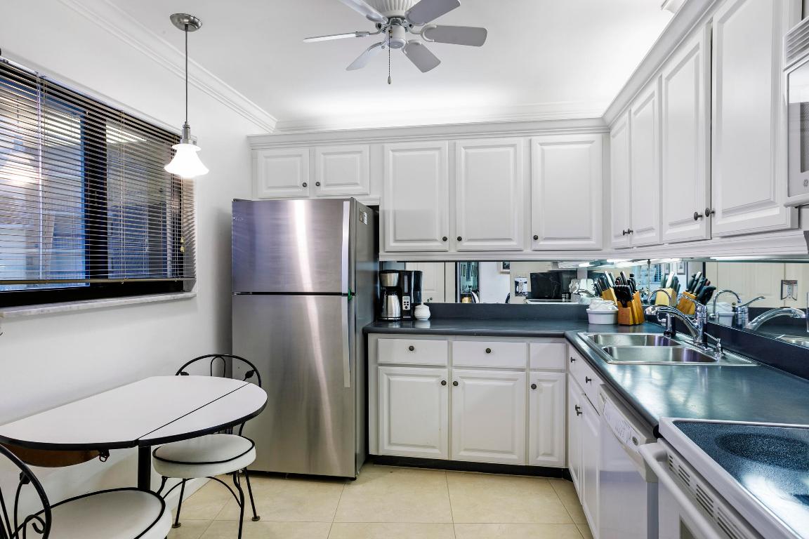 200 Ocean Trl Way #106 Jupiter, FL 33477