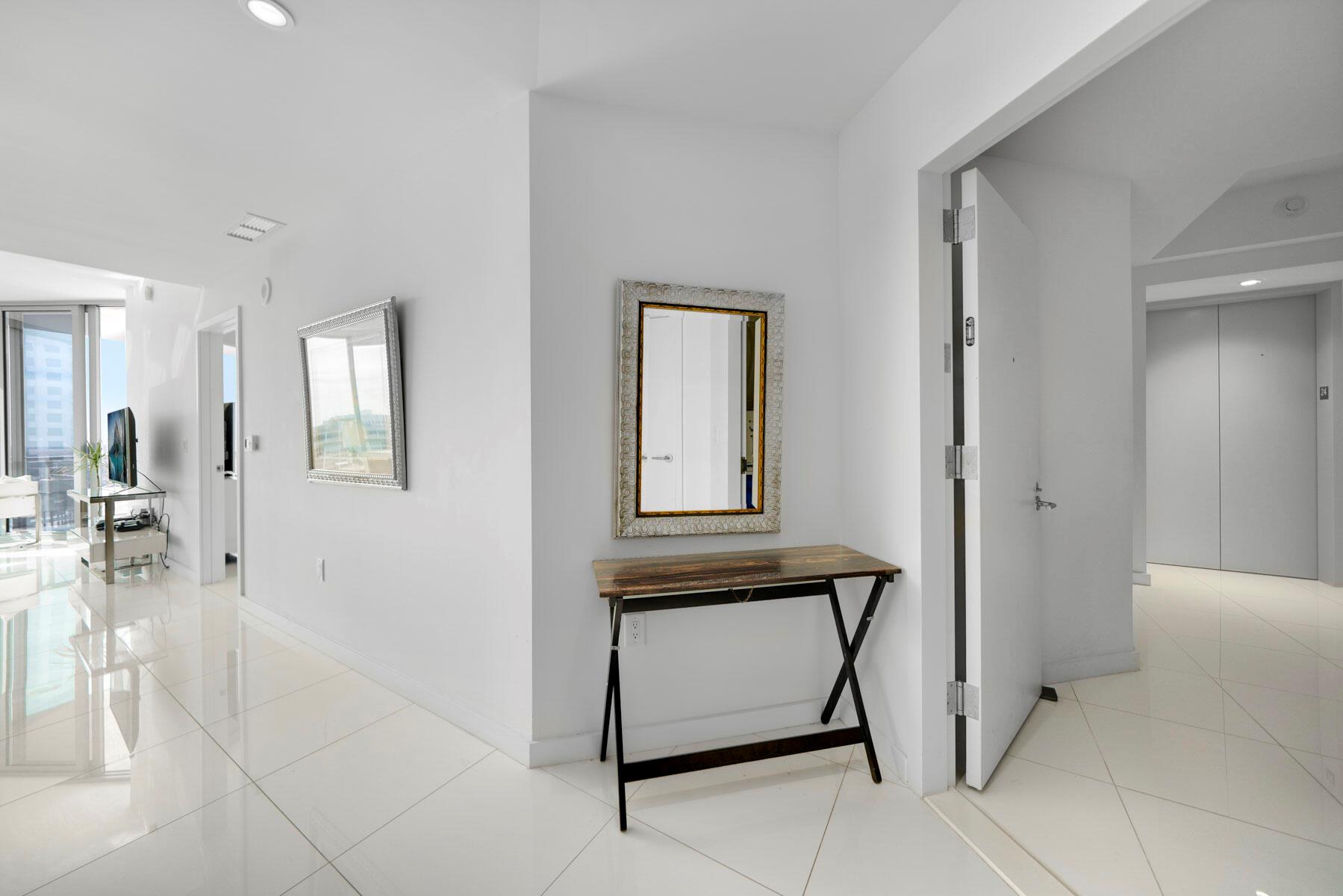 image Paramount Miami Worldcenter6