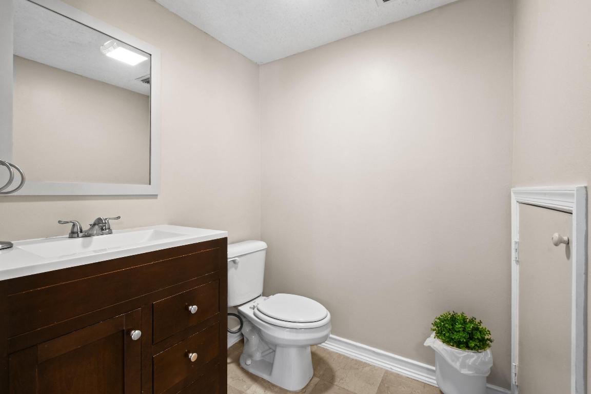 110 N Delaware #9b Jupiter, FL 33458