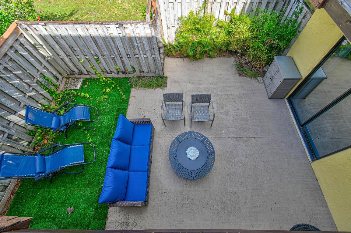 110 N Delaware #9b Jupiter, FL 33458