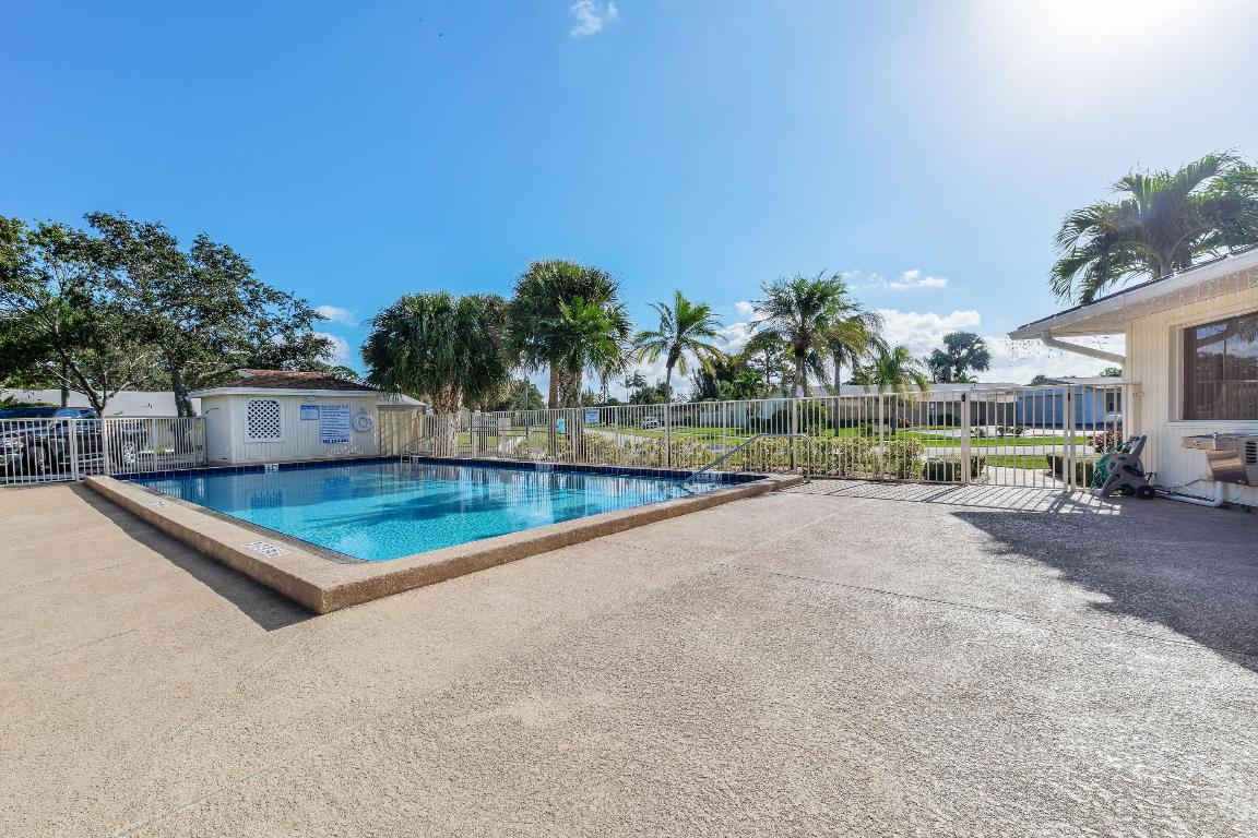 110 N Delaware #9b Jupiter, FL 33458