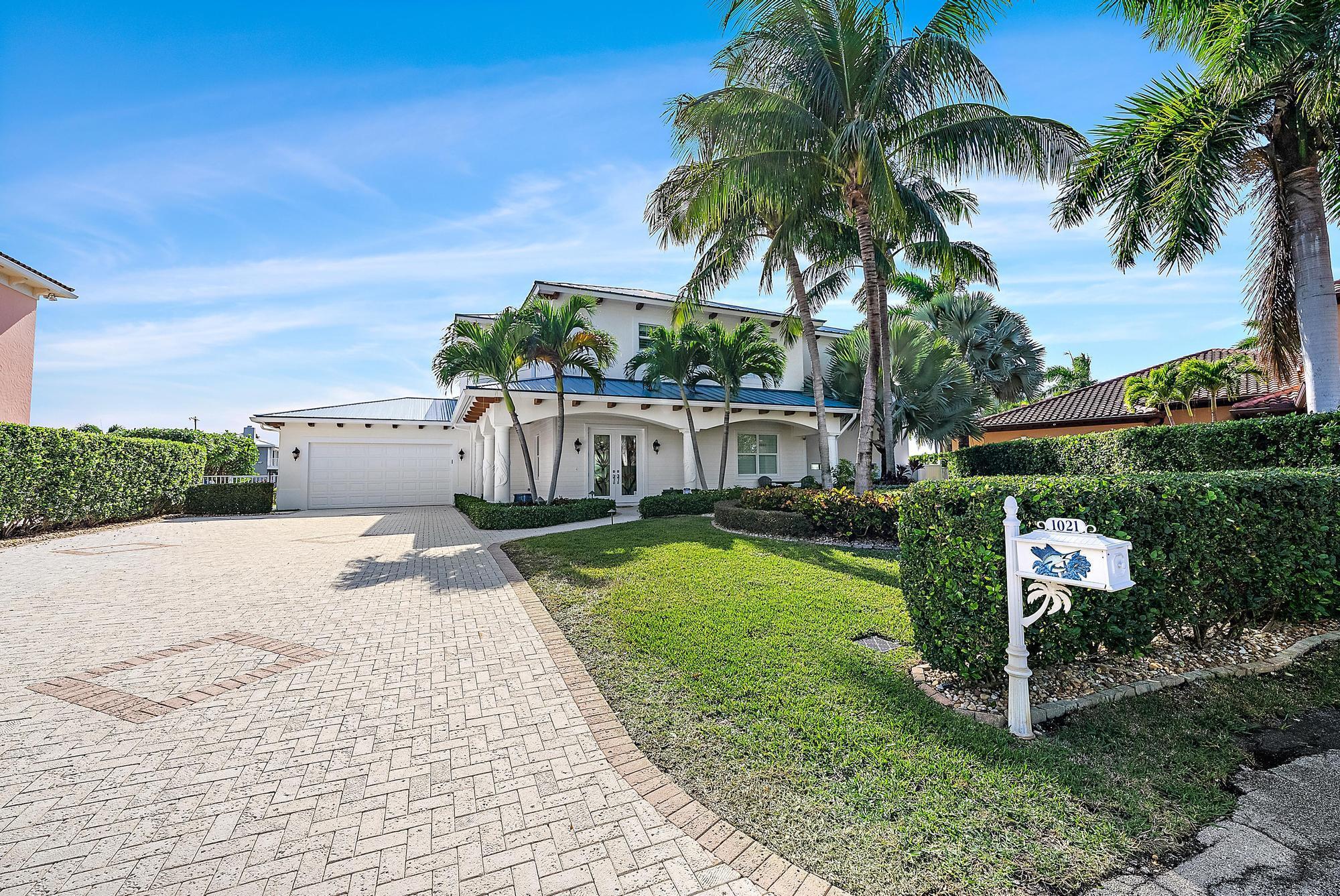 1021 Coral Way Singer Island, FL 33404