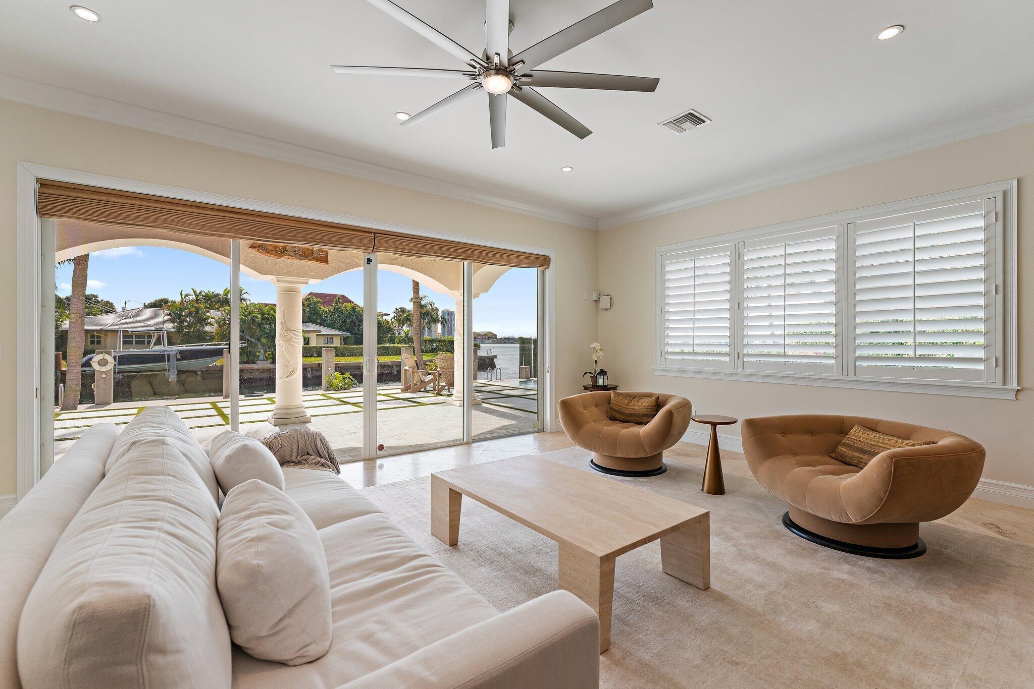 1021 Coral Way Singer Island, FL 33404