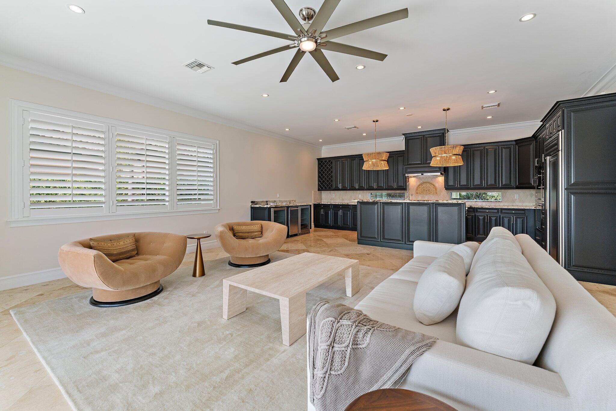 1021 Coral Way Singer Island, FL 33404