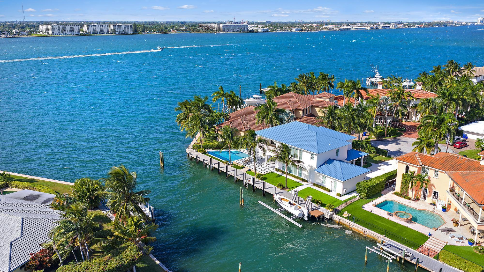 1021 Coral Way Singer Island, FL 33404