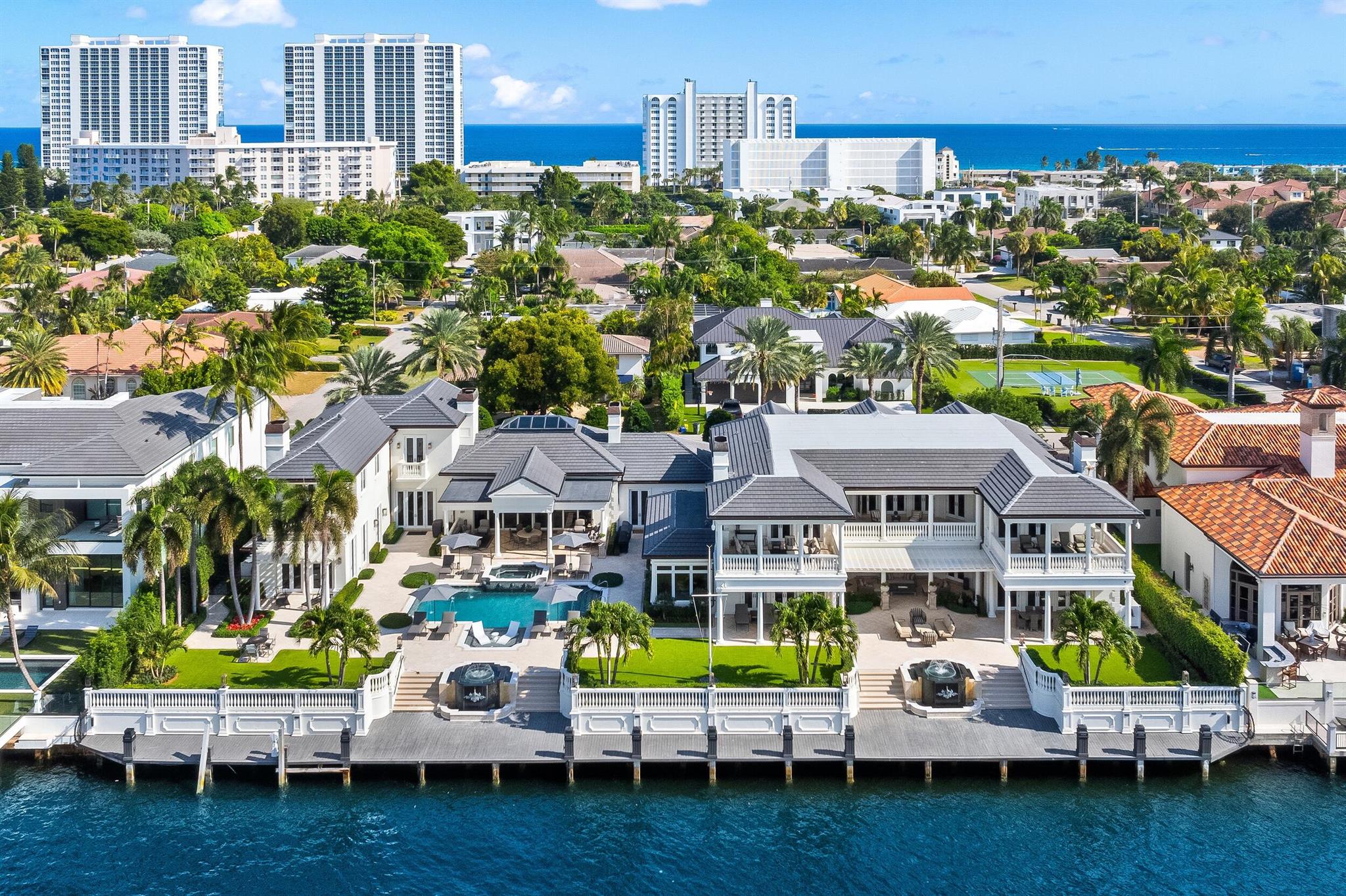 2989 Spanish Riv Rd Boca Raton, FL 33432