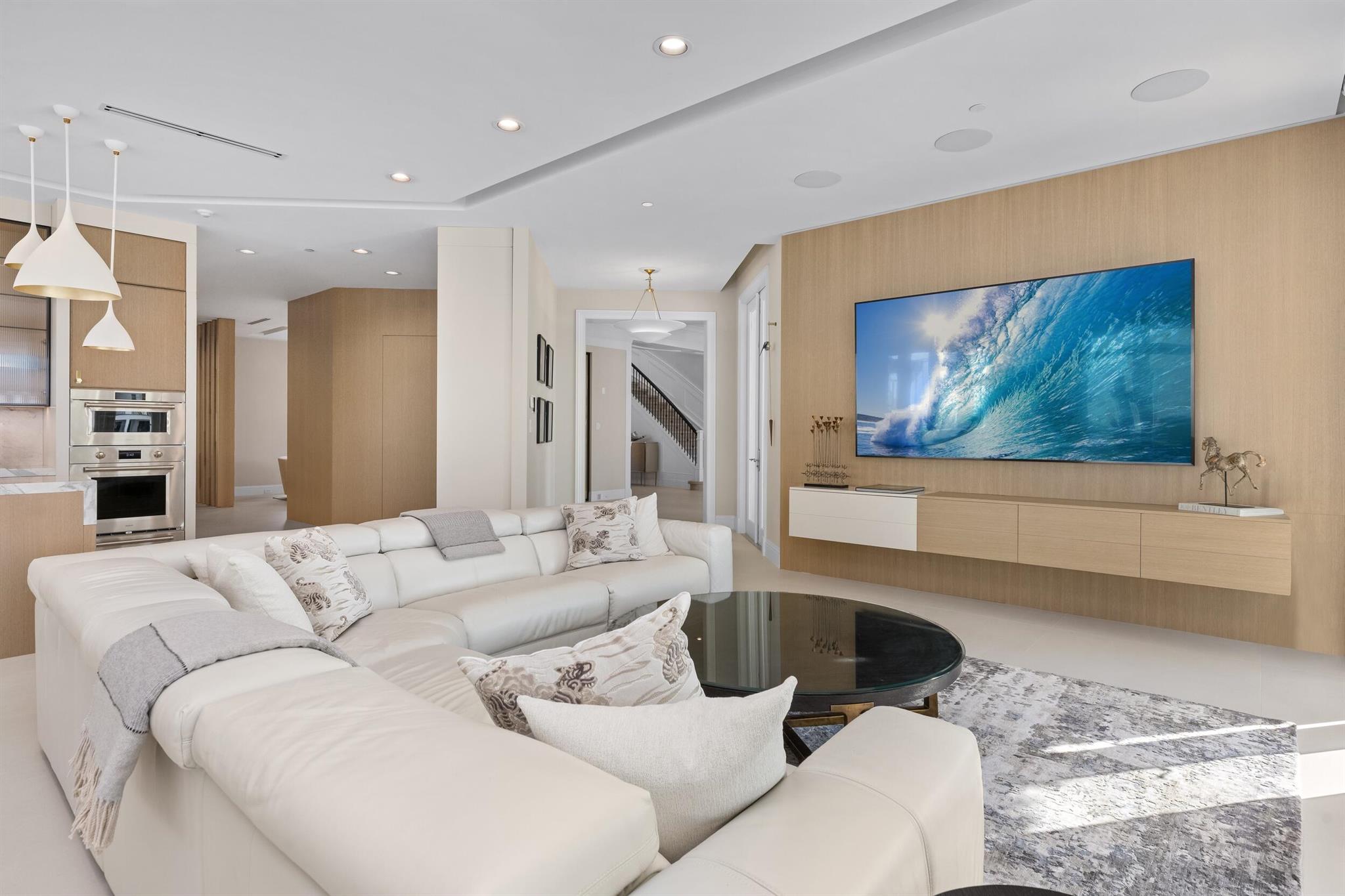 2989 Spanish Riv Rd Boca Raton, FL 33432