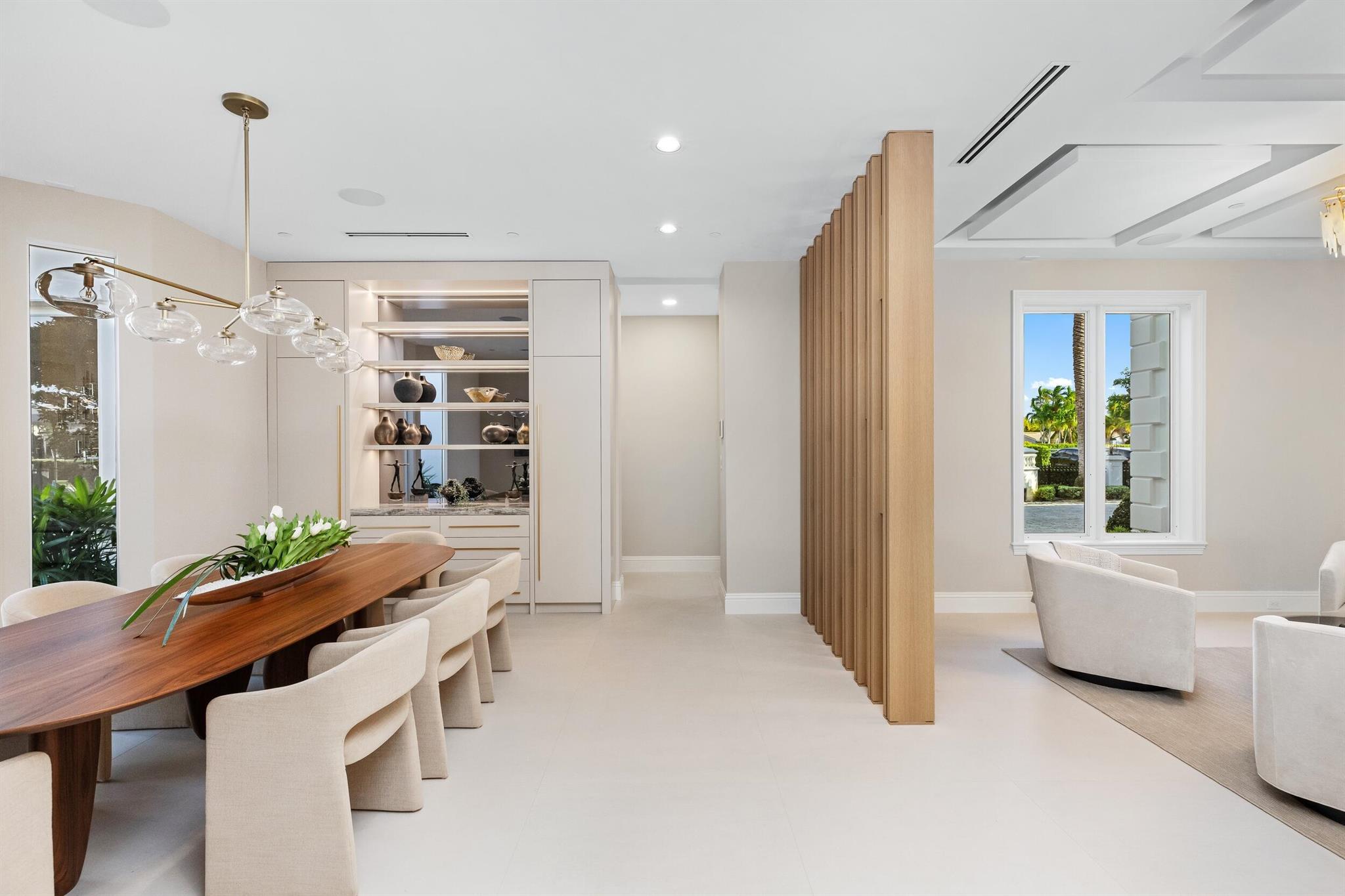 2989 Spanish Riv Rd Boca Raton, FL 33432