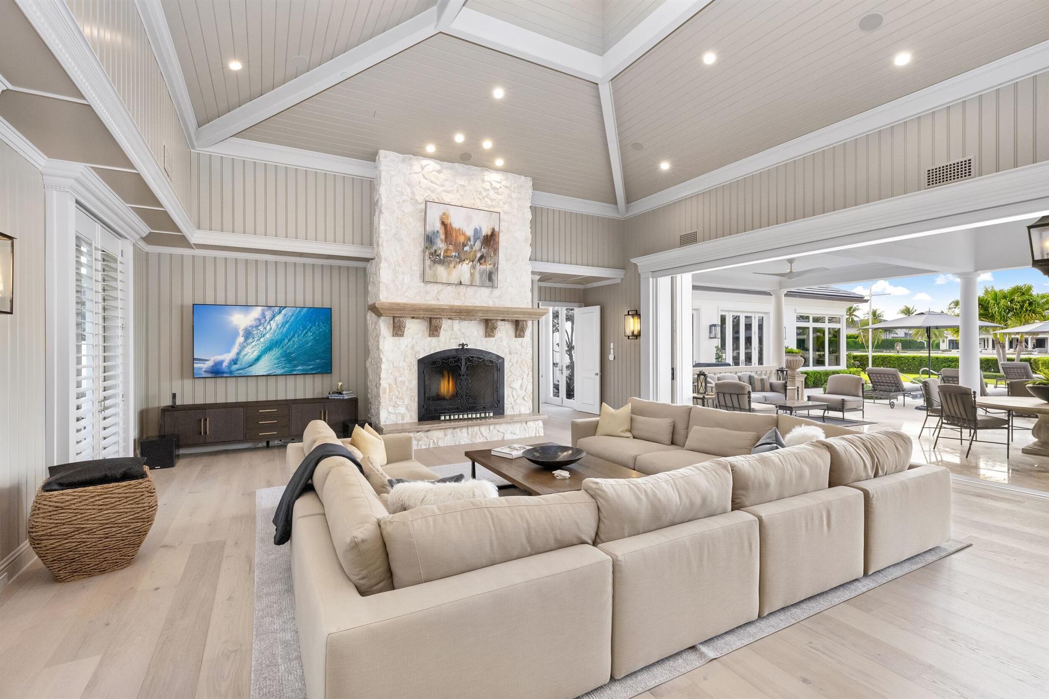 2989 Spanish Riv Rd Boca Raton, FL 33432