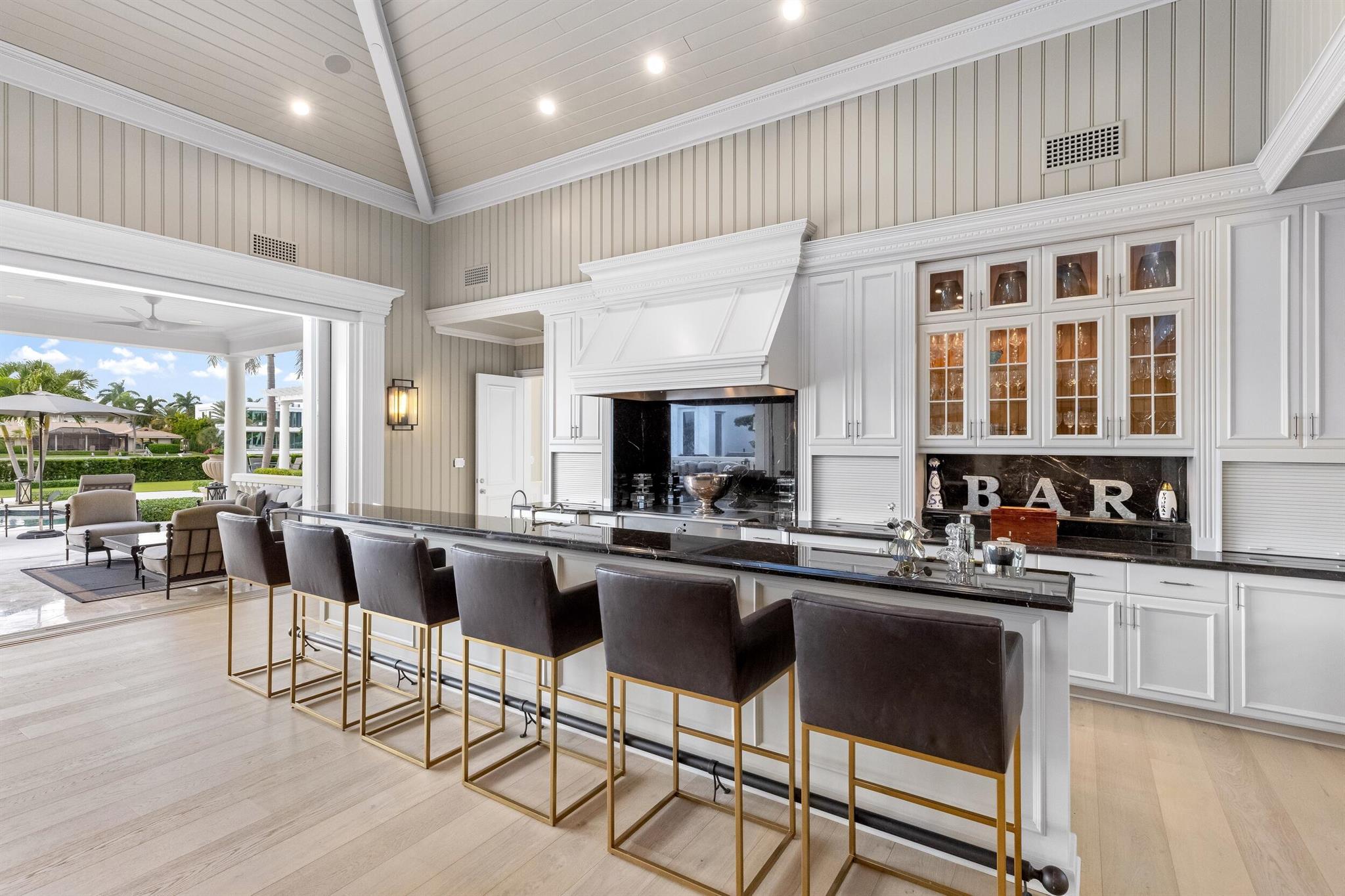 2989 Spanish Riv Rd Boca Raton, FL 33432