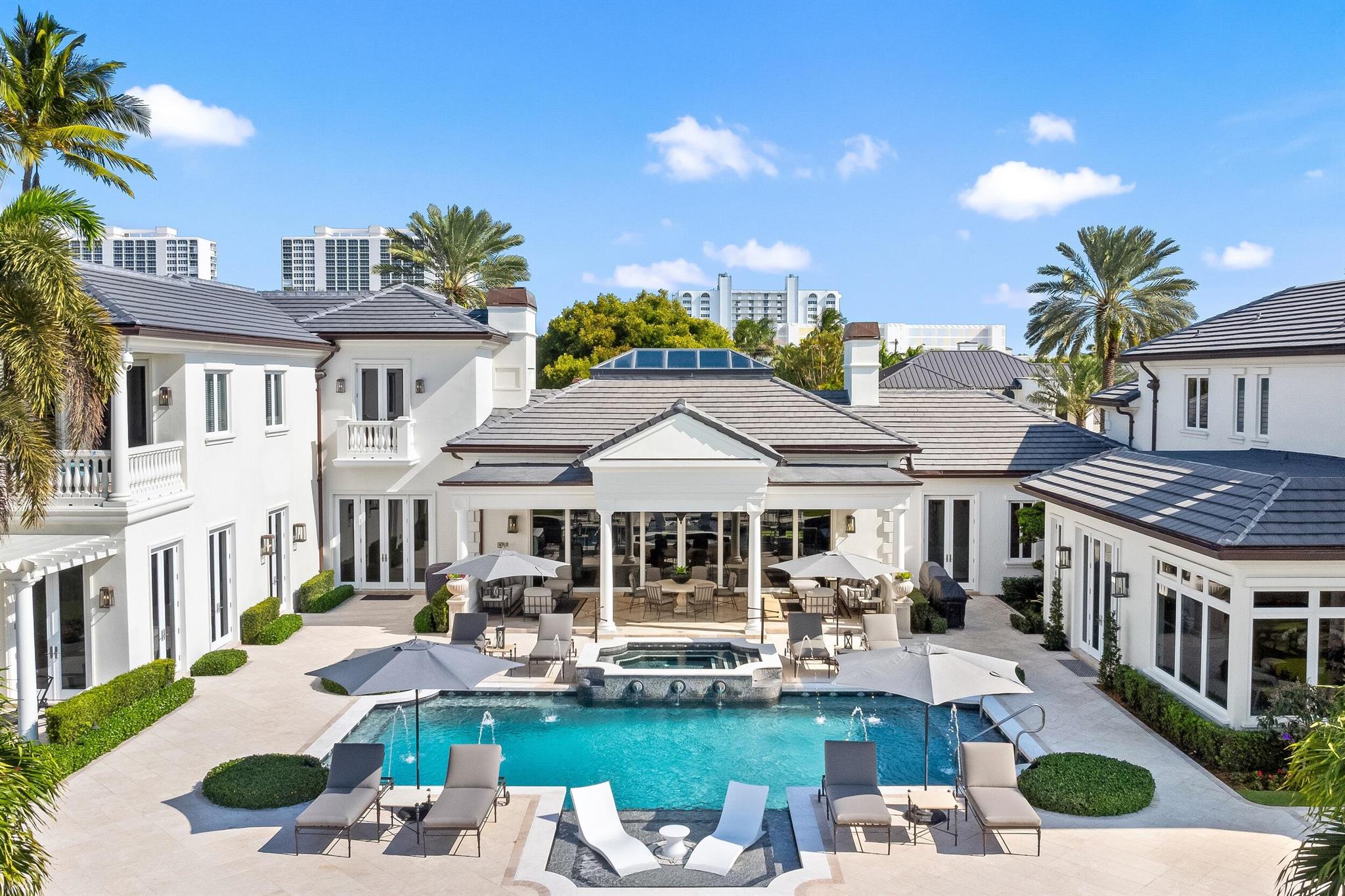 2989 Spanish Riv Rd Boca Raton, FL 33432