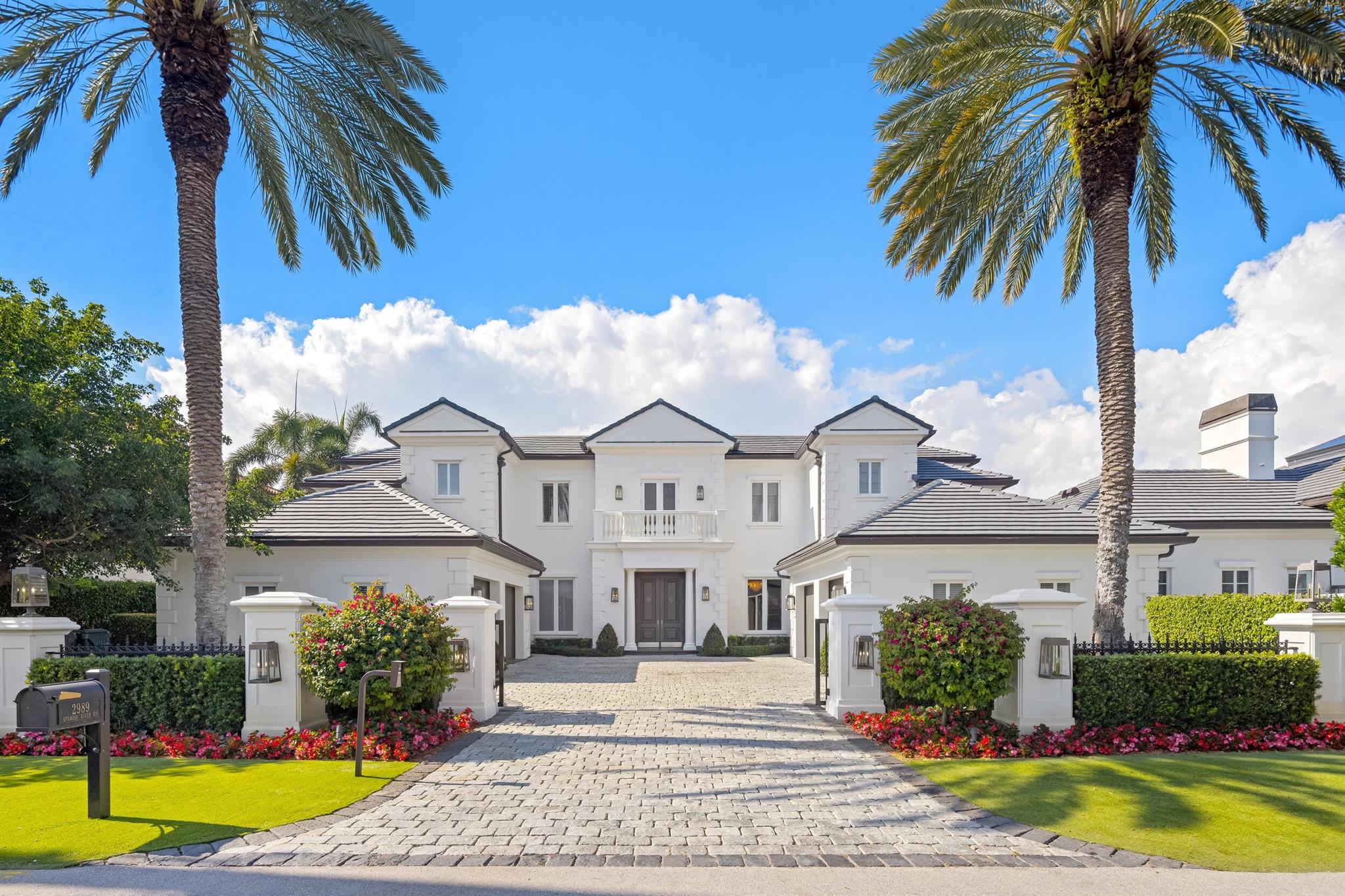 2989 Spanish Riv Rd Boca Raton, FL 33432