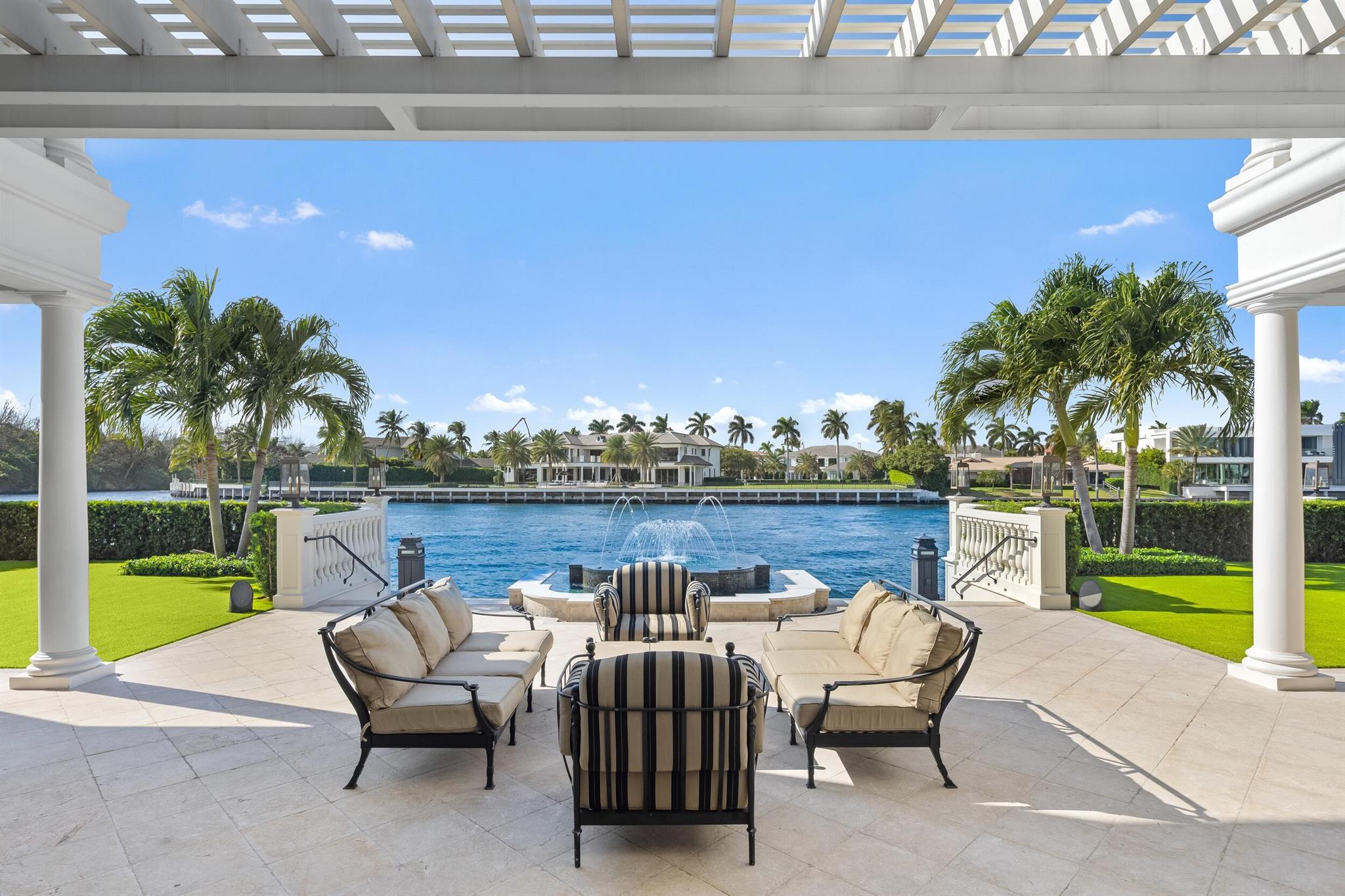 2989 Spanish Riv Rd Boca Raton, FL 33432