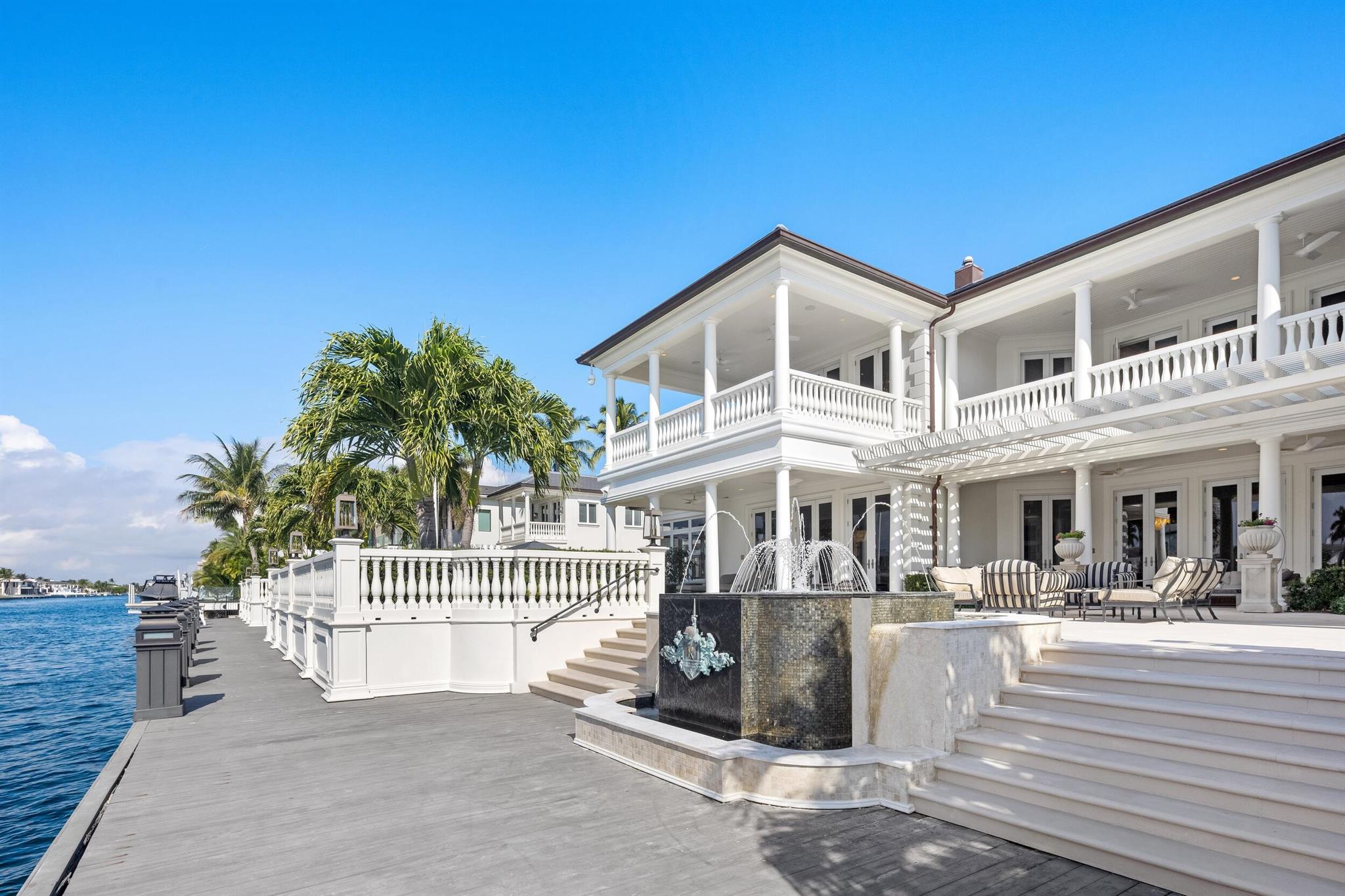 2989 Spanish Riv Rd Boca Raton, FL 33432