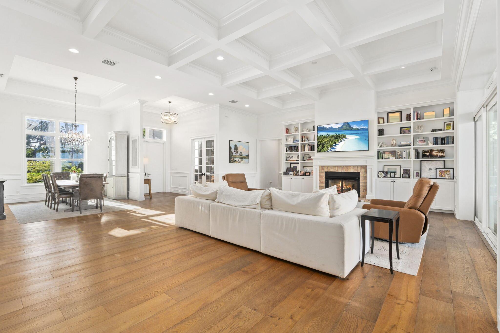 54 S Sewalls Pt Rd Sewalls Point, FL 34996