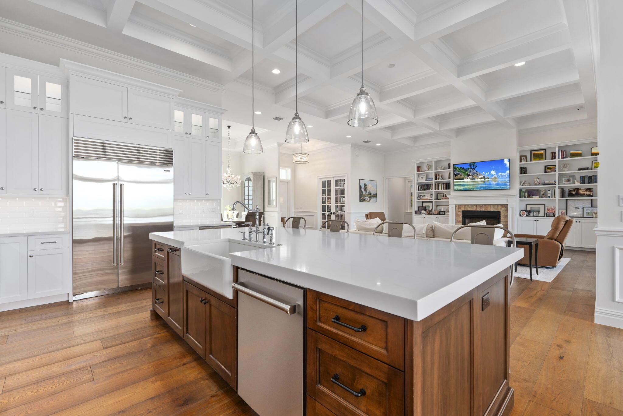 54 S Sewalls Pt Rd Sewalls Point, FL 34996