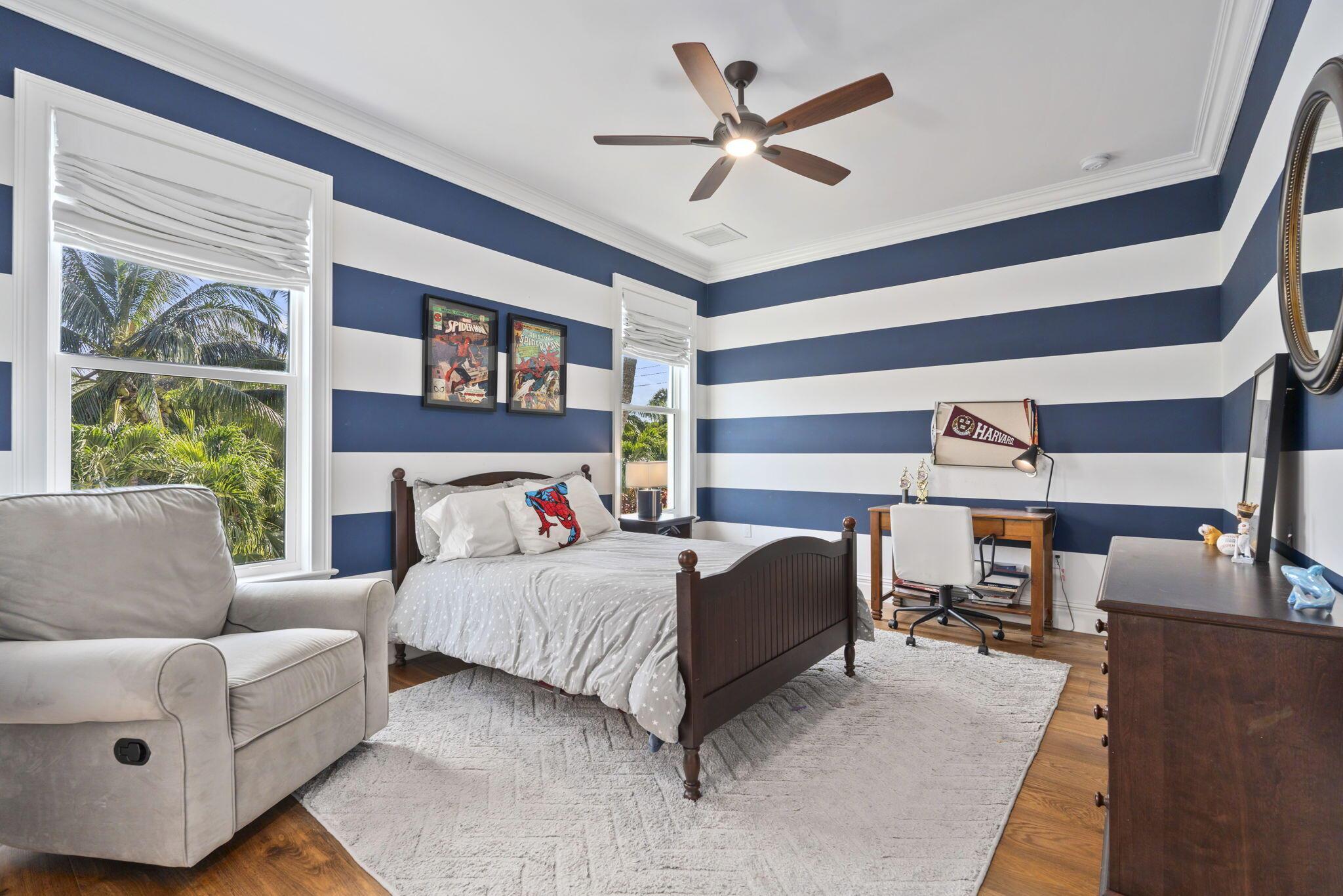 54 S Sewalls Pt Rd Sewalls Point, FL 34996