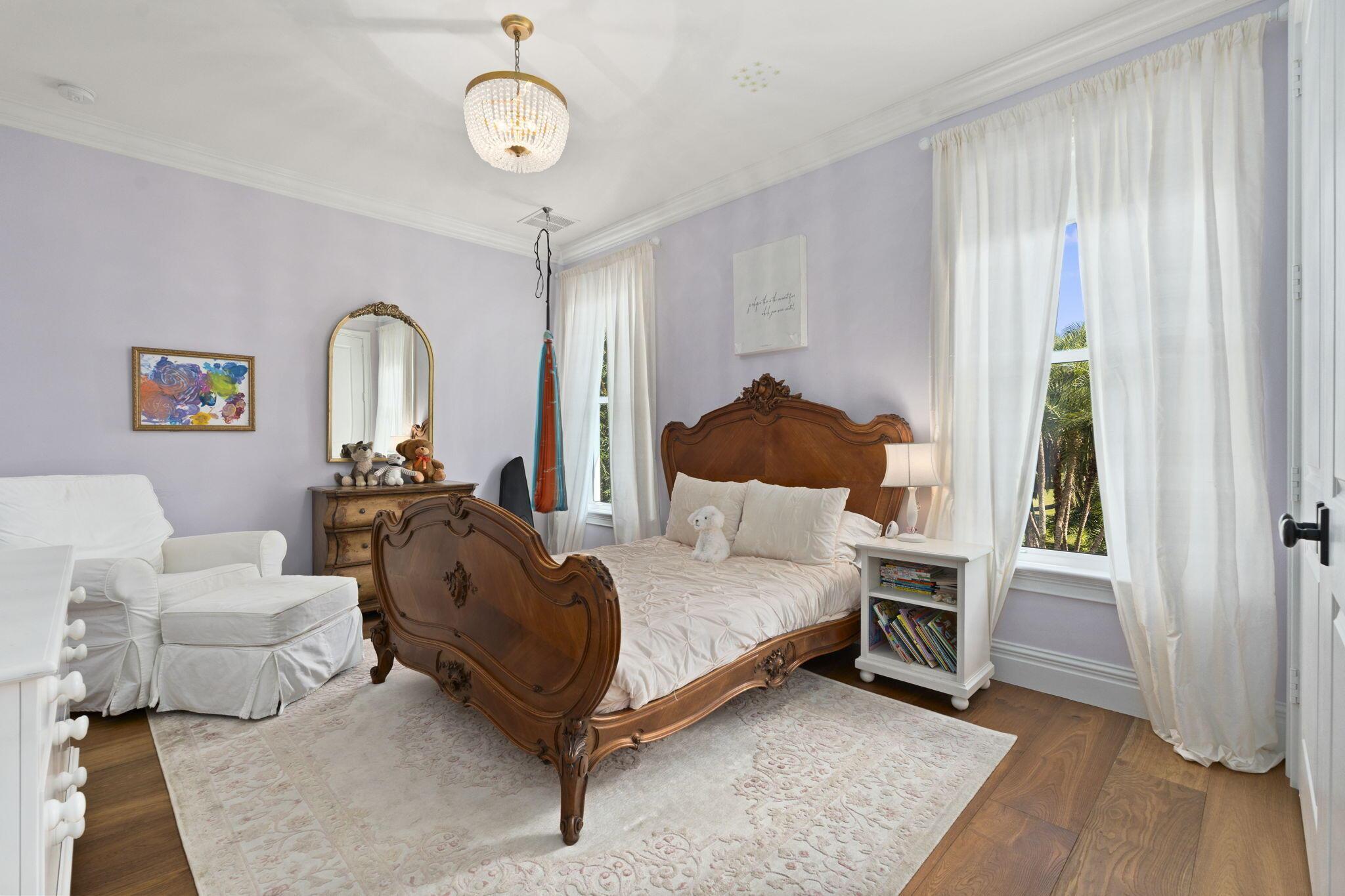 54 S Sewalls Pt Rd Sewalls Point, FL 34996