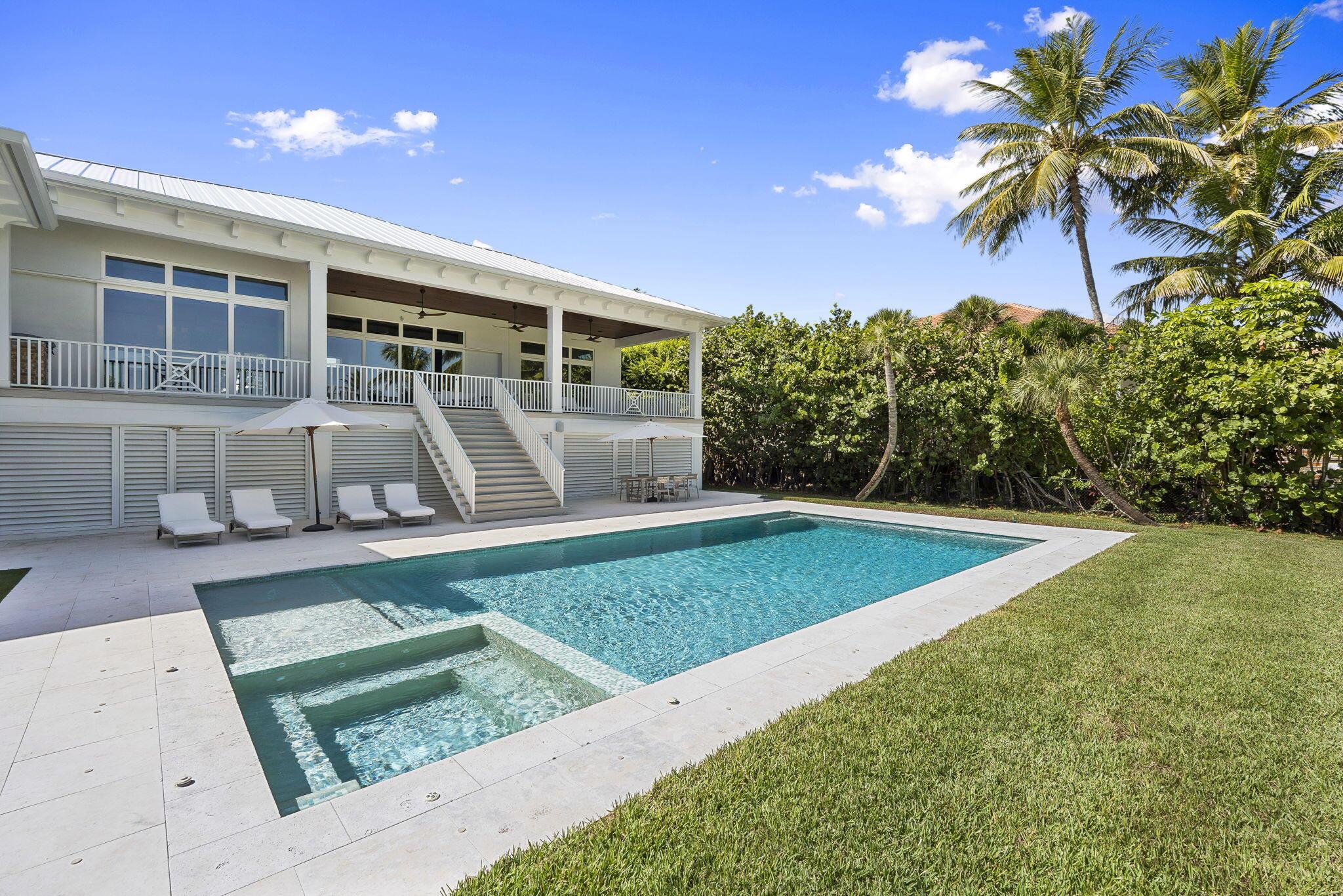 54 S Sewalls Pt Rd Sewalls Point, FL 34996