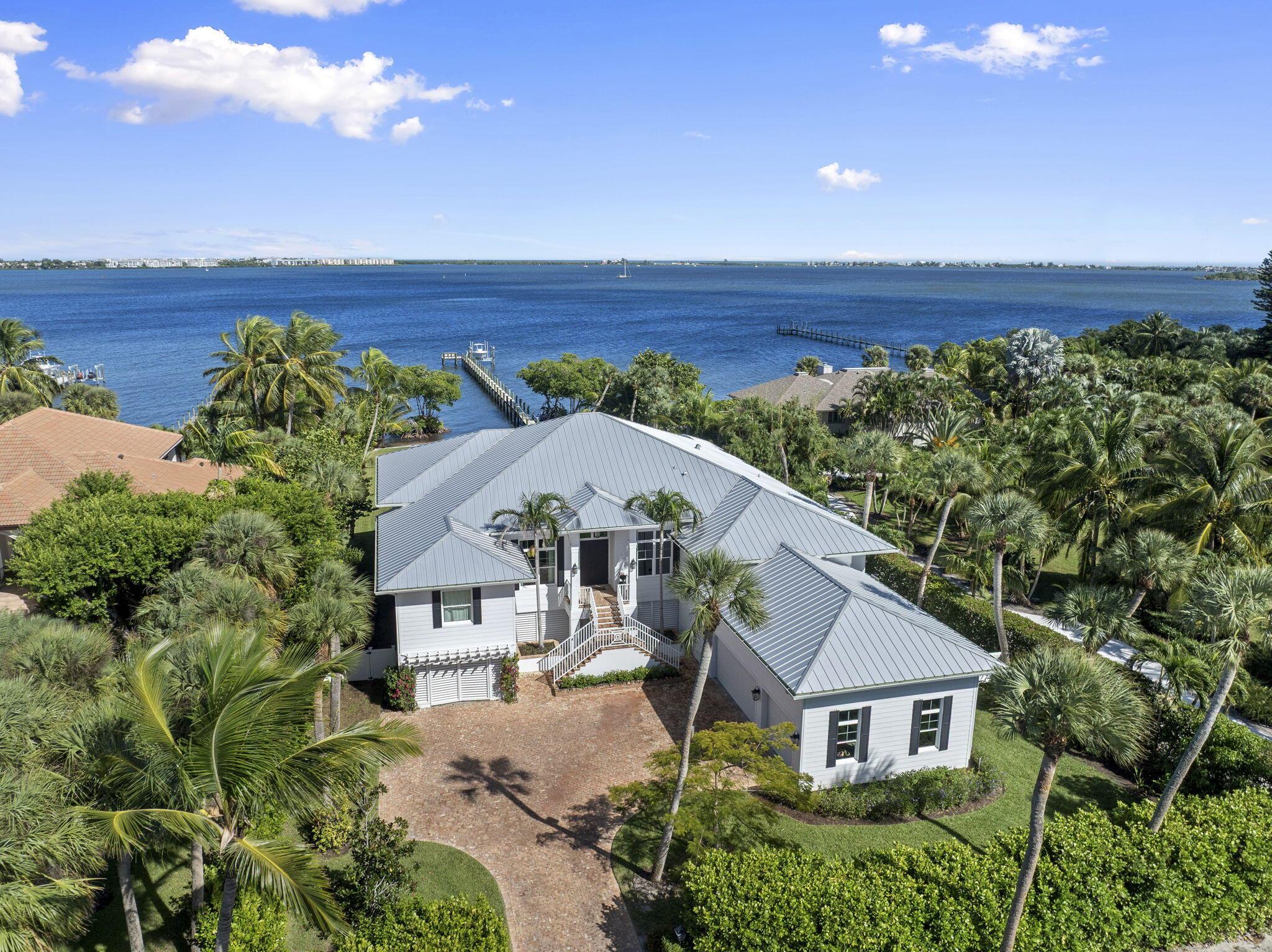 54 S Sewalls Pt Rd Sewalls Point, FL 34996